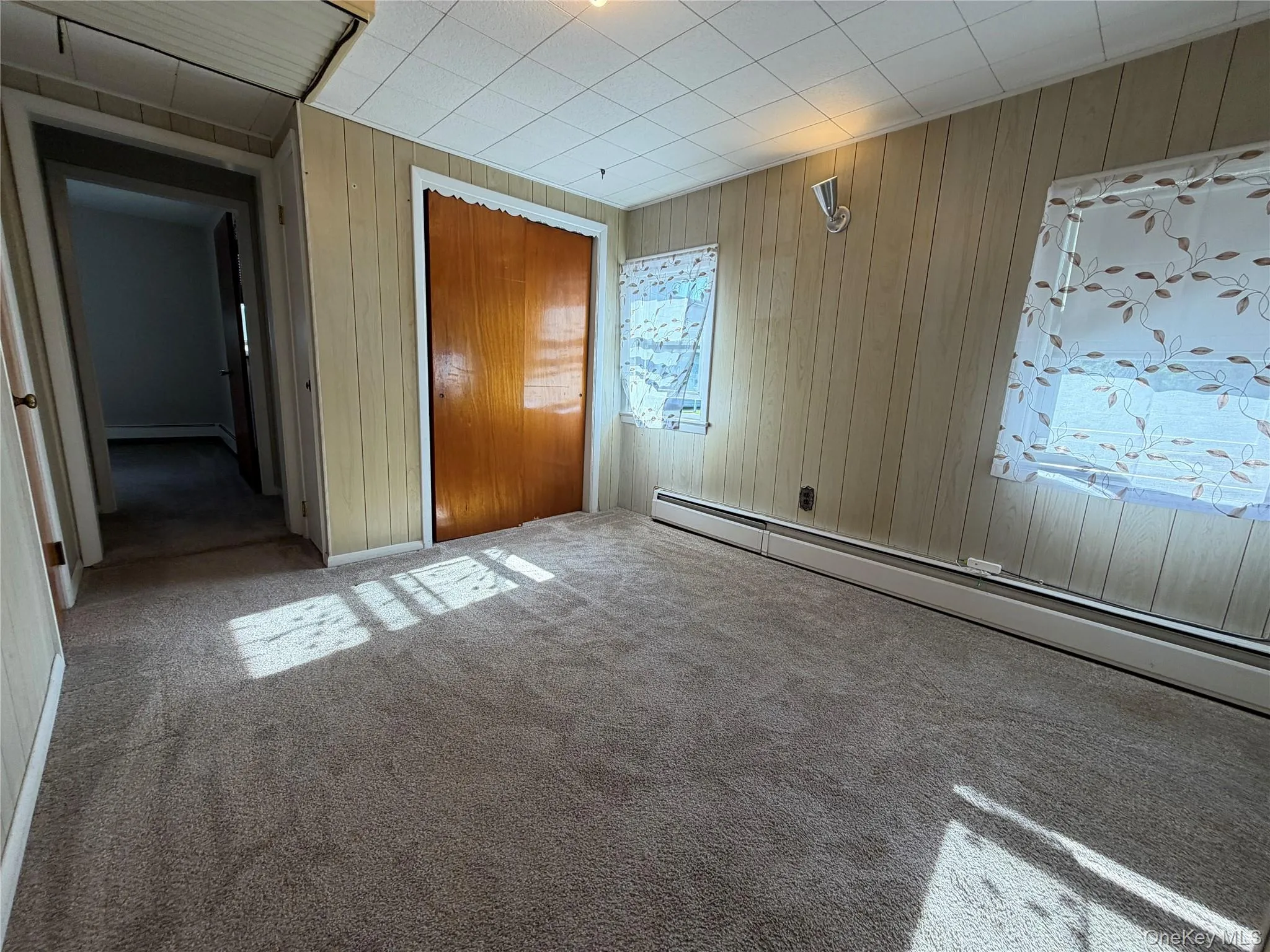 2nd Floor Den / Office space 2nd Floor Den / Office space