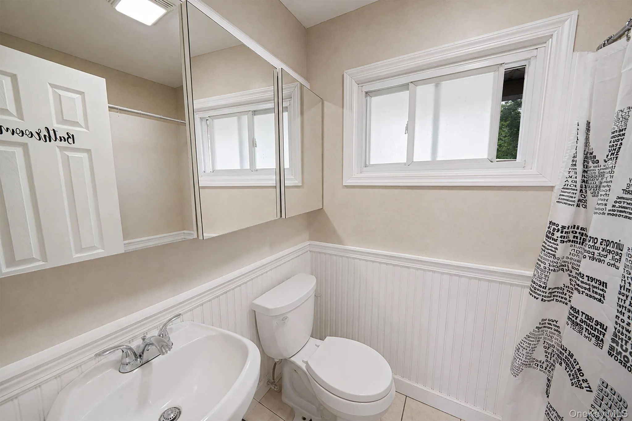 48 Marshall Drive, Brookhaven, NY, 4 Bedrooms Bedrooms, 6 Rooms Rooms,1 BathroomBathrooms,Residential,For Rent,Marshall,0,1022095 48 Marshall Drive, Brookhaven, NY, 4 Bedrooms Bedrooms, 6 Rooms Rooms,1 BathroomBathrooms,Residential,For Rent,Marshall,0,1022095