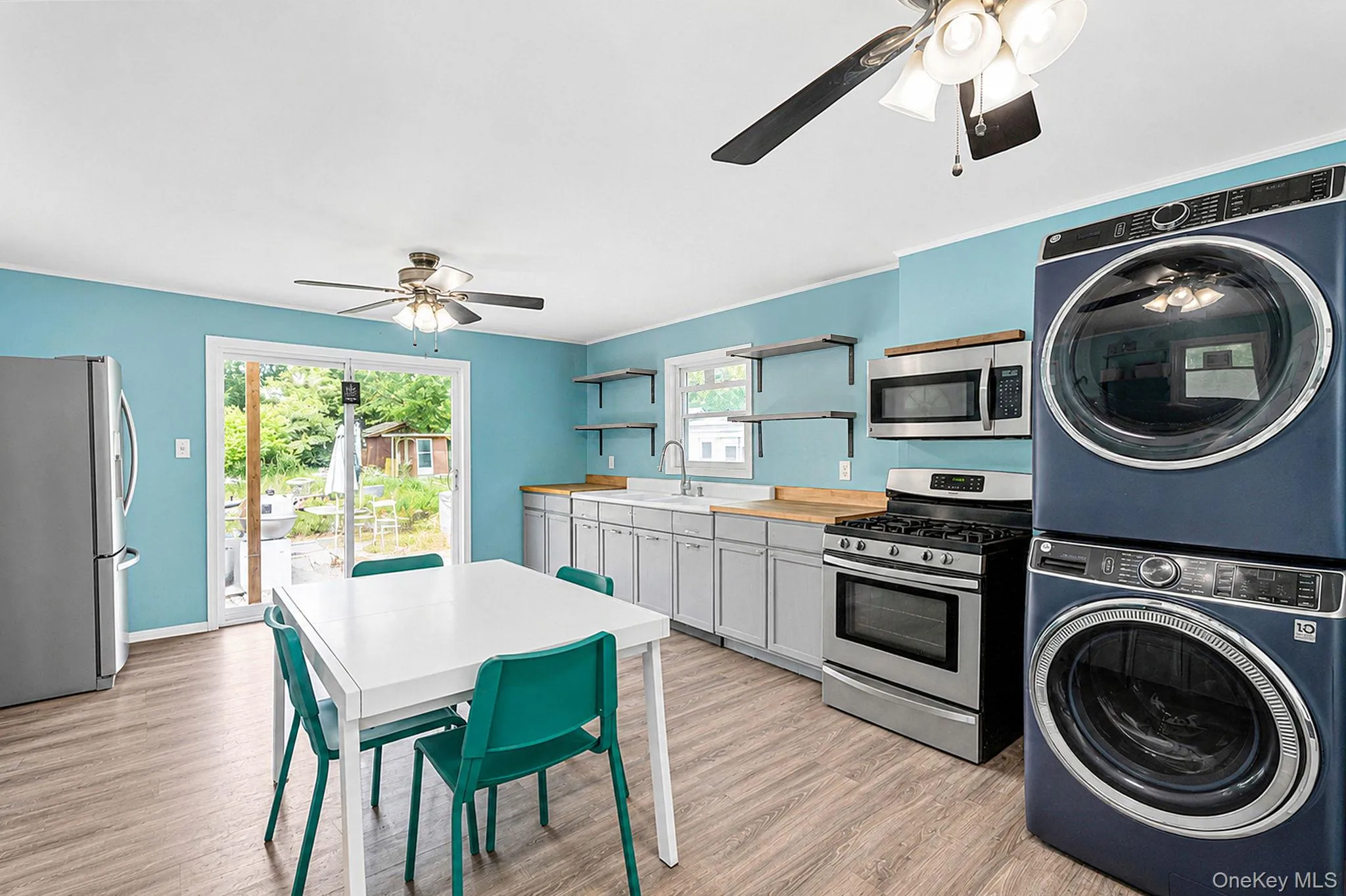 48 Marshall Drive, Brookhaven, NY, 4 Bedrooms Bedrooms, 6 Rooms Rooms,1 BathroomBathrooms,Residential,For Rent,Marshall,0,1022095 48 Marshall Drive, Brookhaven, NY, 4 Bedrooms Bedrooms, 6 Rooms Rooms,1 BathroomBathrooms,Residential,For Rent,Marshall,0,1022095
