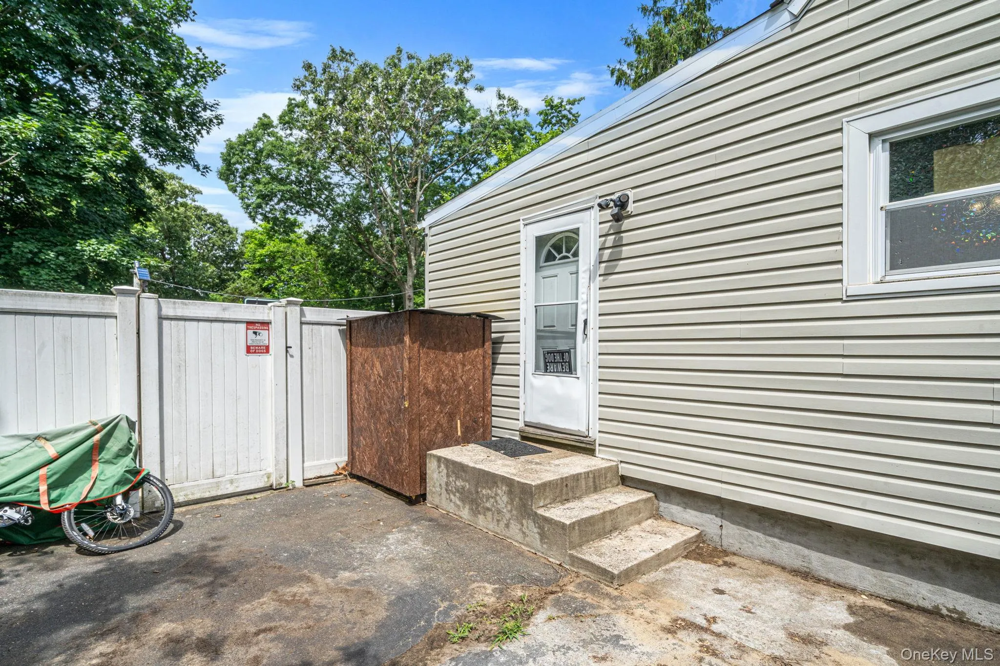 48 Marshall Drive, Brookhaven, NY, 4 Bedrooms Bedrooms, 6 Rooms Rooms,1 BathroomBathrooms,Residential,For Rent,Marshall,0,1022095 48 Marshall Drive, Brookhaven, NY, 4 Bedrooms Bedrooms, 6 Rooms Rooms,1 BathroomBathrooms,Residential,For Rent,Marshall,0,1022095