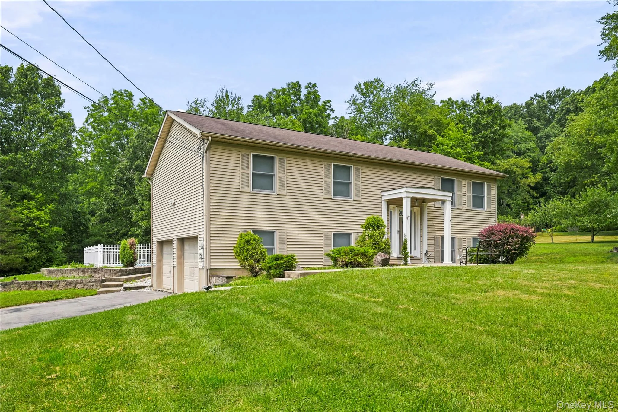 564 Clove Road, Monroe, NY, 3 Bedrooms Bedrooms, 7 Rooms Rooms,2 BathroomsBathrooms,Residential,For Rent,Clove,0,1022099 564 Clove Road, Monroe, NY, 3 Bedrooms Bedrooms, 7 Rooms Rooms,2 BathroomsBathrooms,Residential,For Rent,Clove,0,1022099