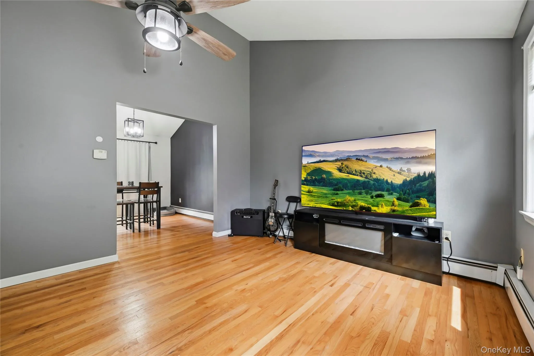 564 Clove Road, Monroe, NY, 3 Bedrooms Bedrooms, 7 Rooms Rooms,2 BathroomsBathrooms,Residential,For Rent,Clove,0,1022099 564 Clove Road, Monroe, NY, 3 Bedrooms Bedrooms, 7 Rooms Rooms,2 BathroomsBathrooms,Residential,For Rent,Clove,0,1022099