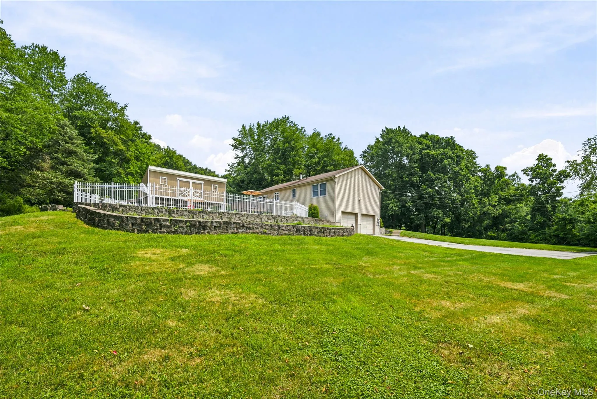 564 Clove Road, Monroe, NY, 3 Bedrooms Bedrooms, 7 Rooms Rooms,2 BathroomsBathrooms,Residential,For Rent,Clove,0,1022099 564 Clove Road, Monroe, NY, 3 Bedrooms Bedrooms, 7 Rooms Rooms,2 BathroomsBathrooms,Residential,For Rent,Clove,0,1022099