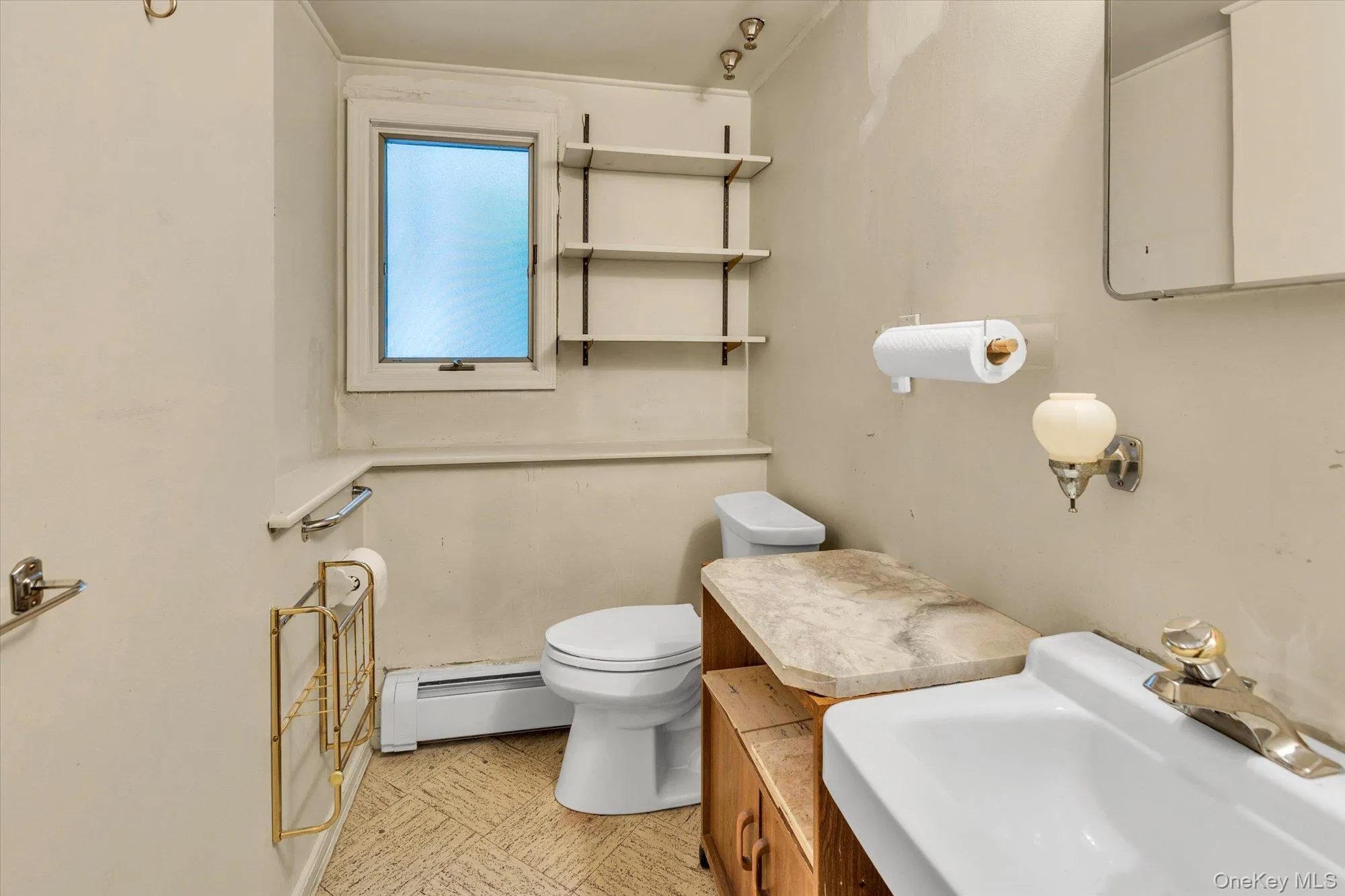 17 Arbor Lane, Huntington, NY, 5 Bedrooms Bedrooms, 10 Rooms Rooms,2 BathroomsBathrooms,Residential,For Rent,Arbor,0,1022100 17 Arbor Lane, Huntington, NY, 5 Bedrooms Bedrooms, 10 Rooms Rooms,2 BathroomsBathrooms,Residential,For Rent,Arbor,0,1022100