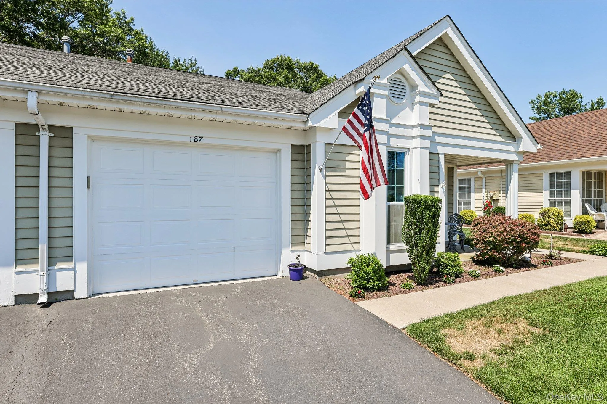 187 Glen Drive, Brookhaven, NY, 2 Bedrooms Bedrooms, 7 Rooms Rooms,2 BathroomsBathrooms,Residential,For Rent,Glen,0,1022104 187 Glen Drive, Brookhaven, NY, 2 Bedrooms Bedrooms, 7 Rooms Rooms,2 BathroomsBathrooms,Residential,For Rent,Glen,0,1022104