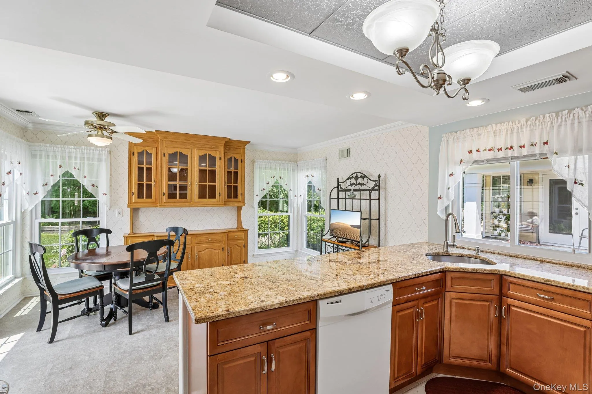 187 Glen Drive, Brookhaven, NY, 2 Bedrooms Bedrooms, 7 Rooms Rooms,2 BathroomsBathrooms,Residential,For Rent,Glen,0,1022104 187 Glen Drive, Brookhaven, NY, 2 Bedrooms Bedrooms, 7 Rooms Rooms,2 BathroomsBathrooms,Residential,For Rent,Glen,0,1022104
