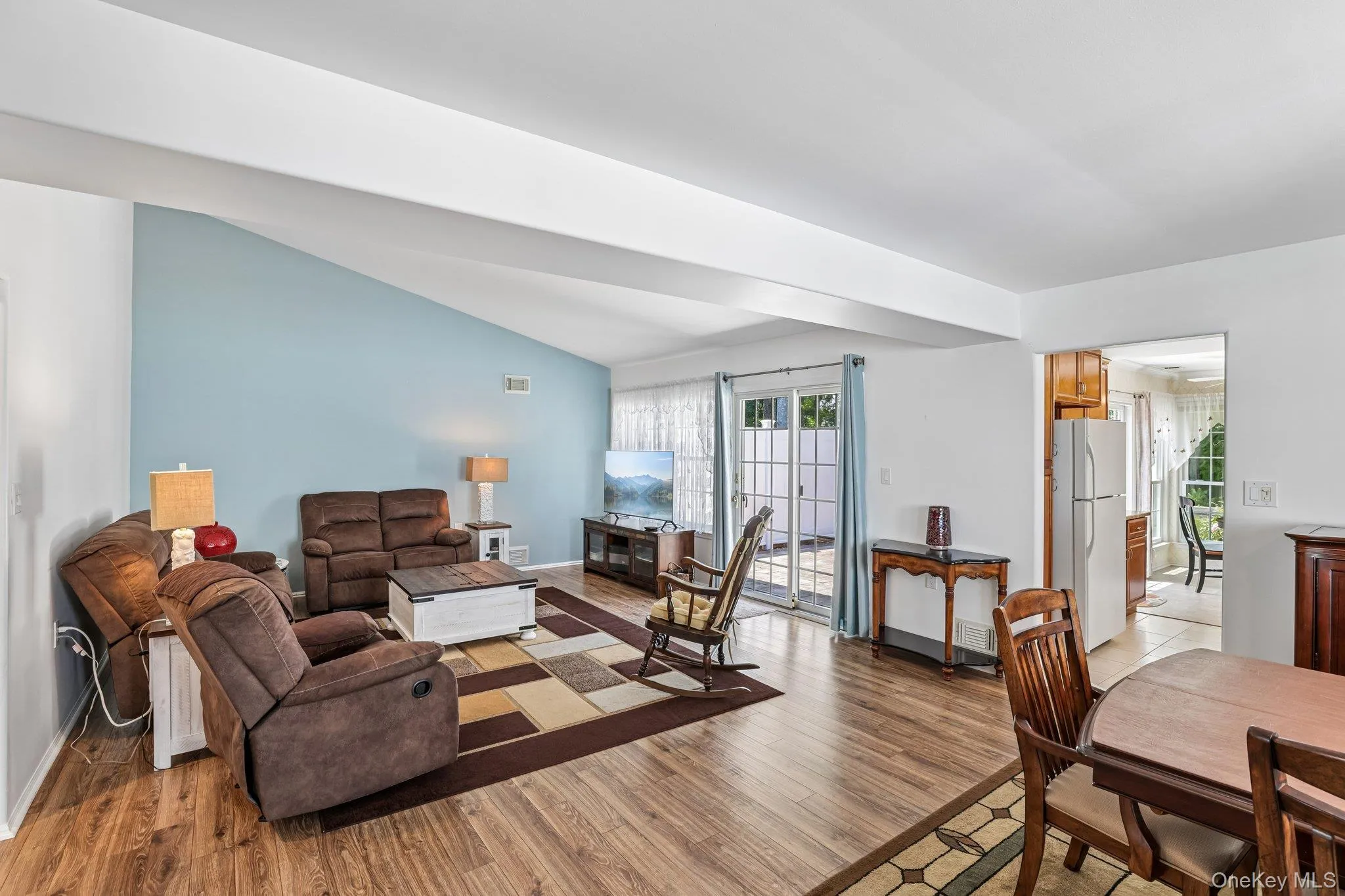 187 Glen Drive, Brookhaven, NY, 2 Bedrooms Bedrooms, 7 Rooms Rooms,2 BathroomsBathrooms,Residential,For Rent,Glen,0,1022104 187 Glen Drive, Brookhaven, NY, 2 Bedrooms Bedrooms, 7 Rooms Rooms,2 BathroomsBathrooms,Residential,For Rent,Glen,0,1022104