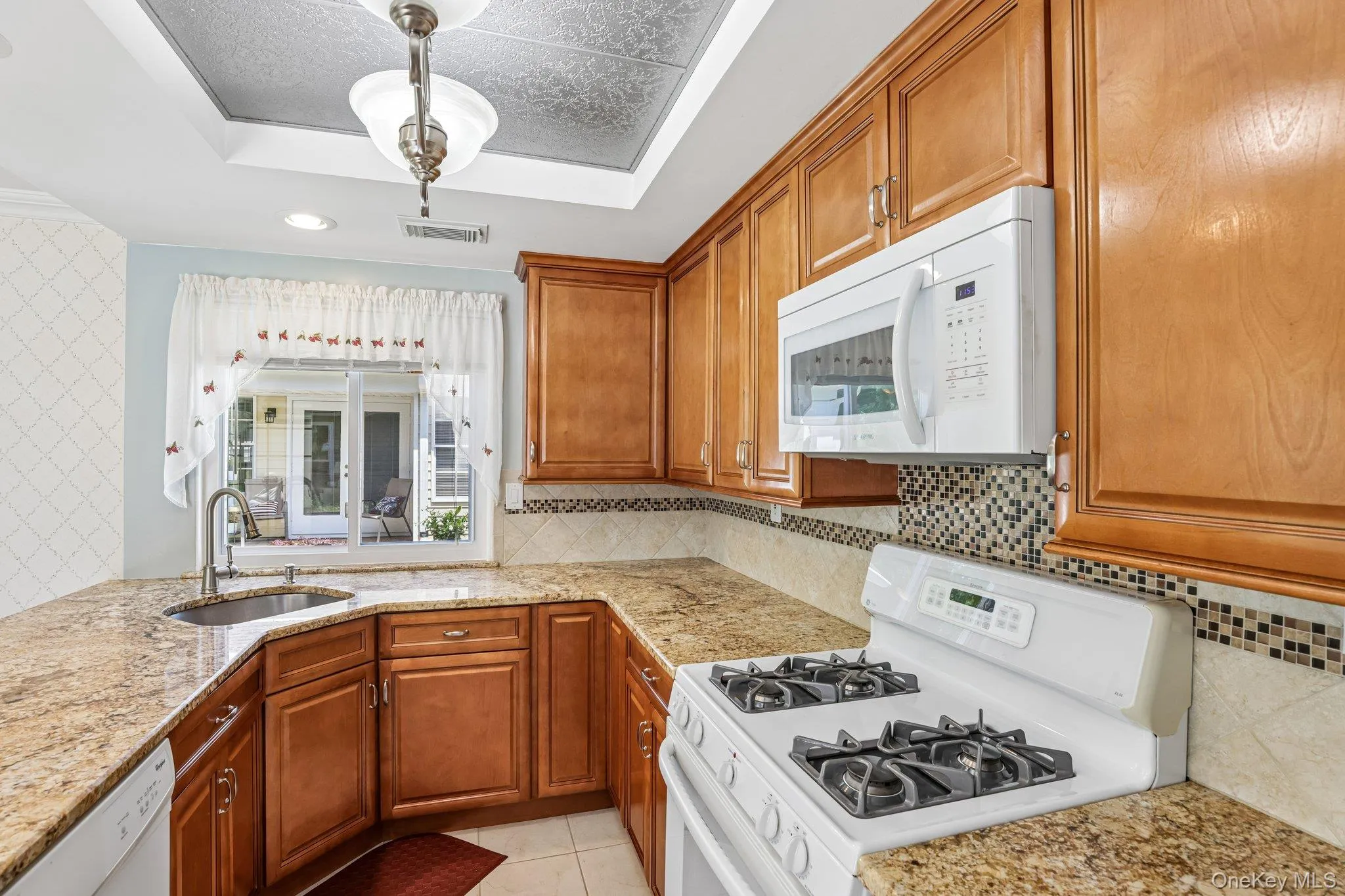 187 Glen Drive, Brookhaven, NY, 2 Bedrooms Bedrooms, 7 Rooms Rooms,2 BathroomsBathrooms,Residential,For Rent,Glen,0,1022104 187 Glen Drive, Brookhaven, NY, 2 Bedrooms Bedrooms, 7 Rooms Rooms,2 BathroomsBathrooms,Residential,For Rent,Glen,0,1022104
