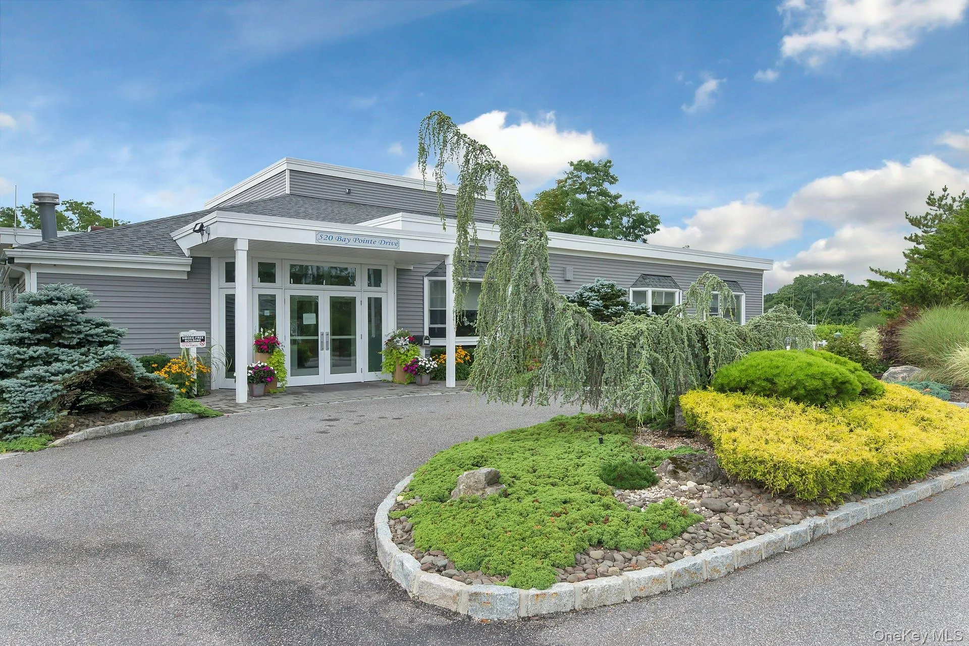 216 River Drive, Brookhaven, NY, 2 Bedrooms Bedrooms, 5 Rooms Rooms,2 BathroomsBathrooms,Residential,For Rent,River,0,1022105 216 River Drive, Brookhaven, NY, 2 Bedrooms Bedrooms, 5 Rooms Rooms,2 BathroomsBathrooms,Residential,For Rent,River,0,1022105