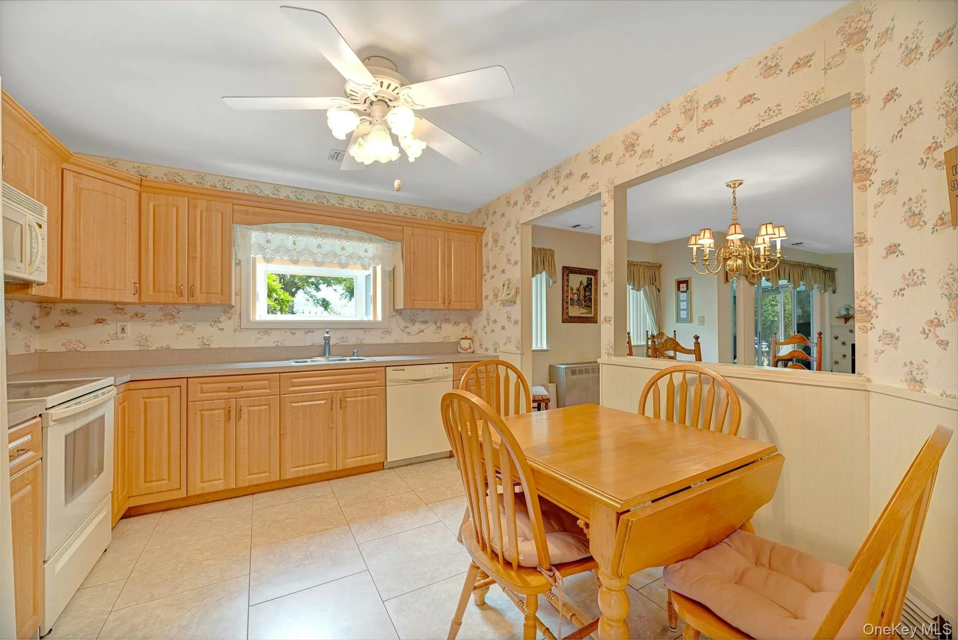 216 River Drive, Brookhaven, NY, 2 Bedrooms Bedrooms, 5 Rooms Rooms,2 BathroomsBathrooms,Residential,For Rent,River,0,1022105 216 River Drive, Brookhaven, NY, 2 Bedrooms Bedrooms, 5 Rooms Rooms,2 BathroomsBathrooms,Residential,For Rent,River,0,1022105
