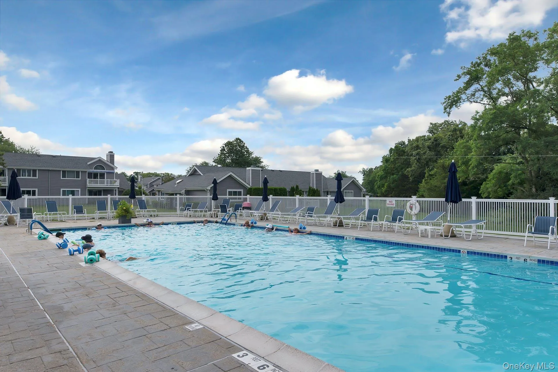 216 River Drive, Brookhaven, NY, 2 Bedrooms Bedrooms, 5 Rooms Rooms,2 BathroomsBathrooms,Residential,For Rent,River,0,1022105 216 River Drive, Brookhaven, NY, 2 Bedrooms Bedrooms, 5 Rooms Rooms,2 BathroomsBathrooms,Residential,For Rent,River,0,1022105