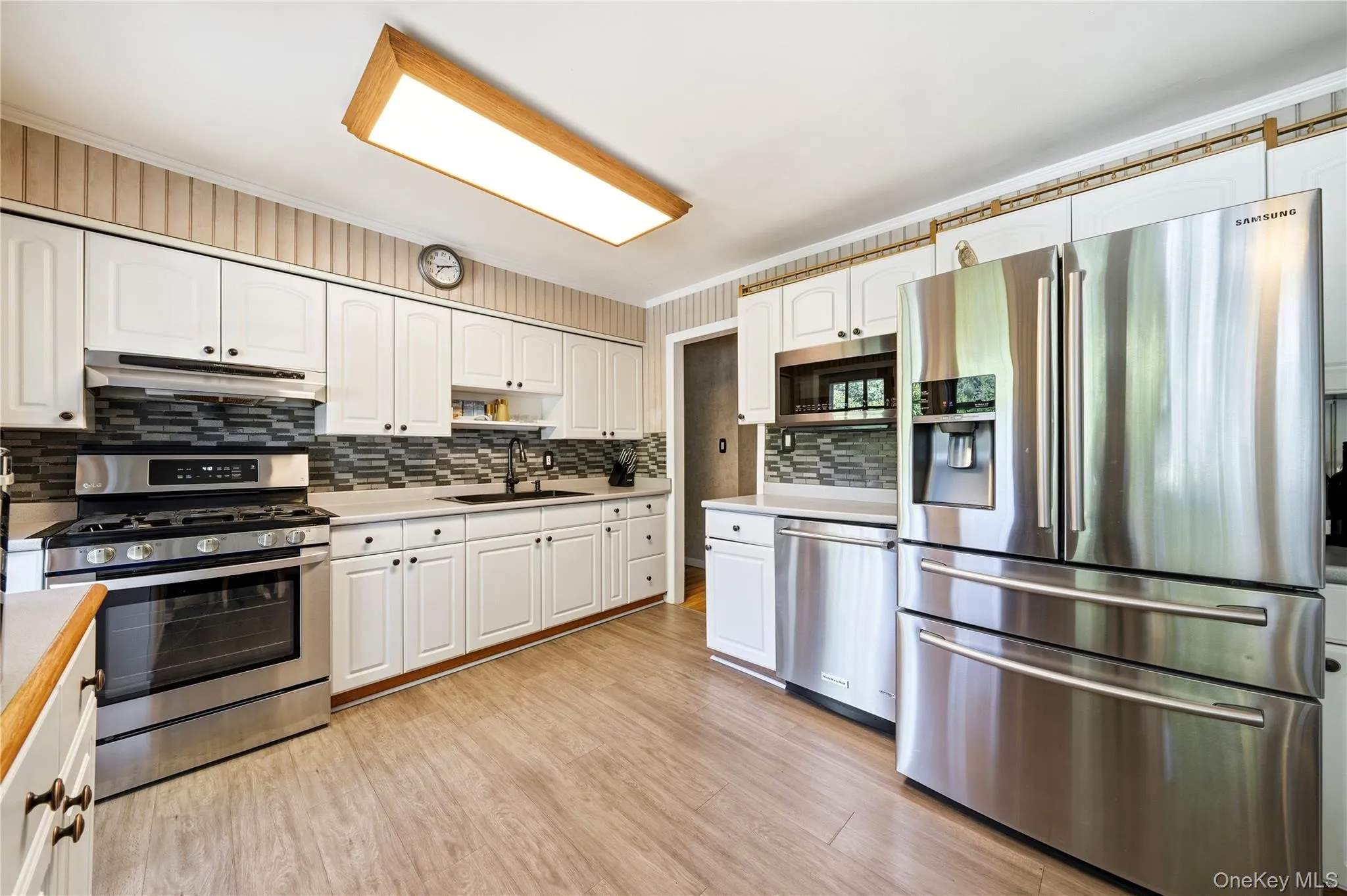 117 Bryan Avenue, Babylon, NY, 4 Bedrooms Bedrooms, 8 Rooms Rooms,2 BathroomsBathrooms,Residential,For Rent,Bryan,0,1022108 117 Bryan Avenue, Babylon, NY, 4 Bedrooms Bedrooms, 8 Rooms Rooms,2 BathroomsBathrooms,Residential,For Rent,Bryan,0,1022108