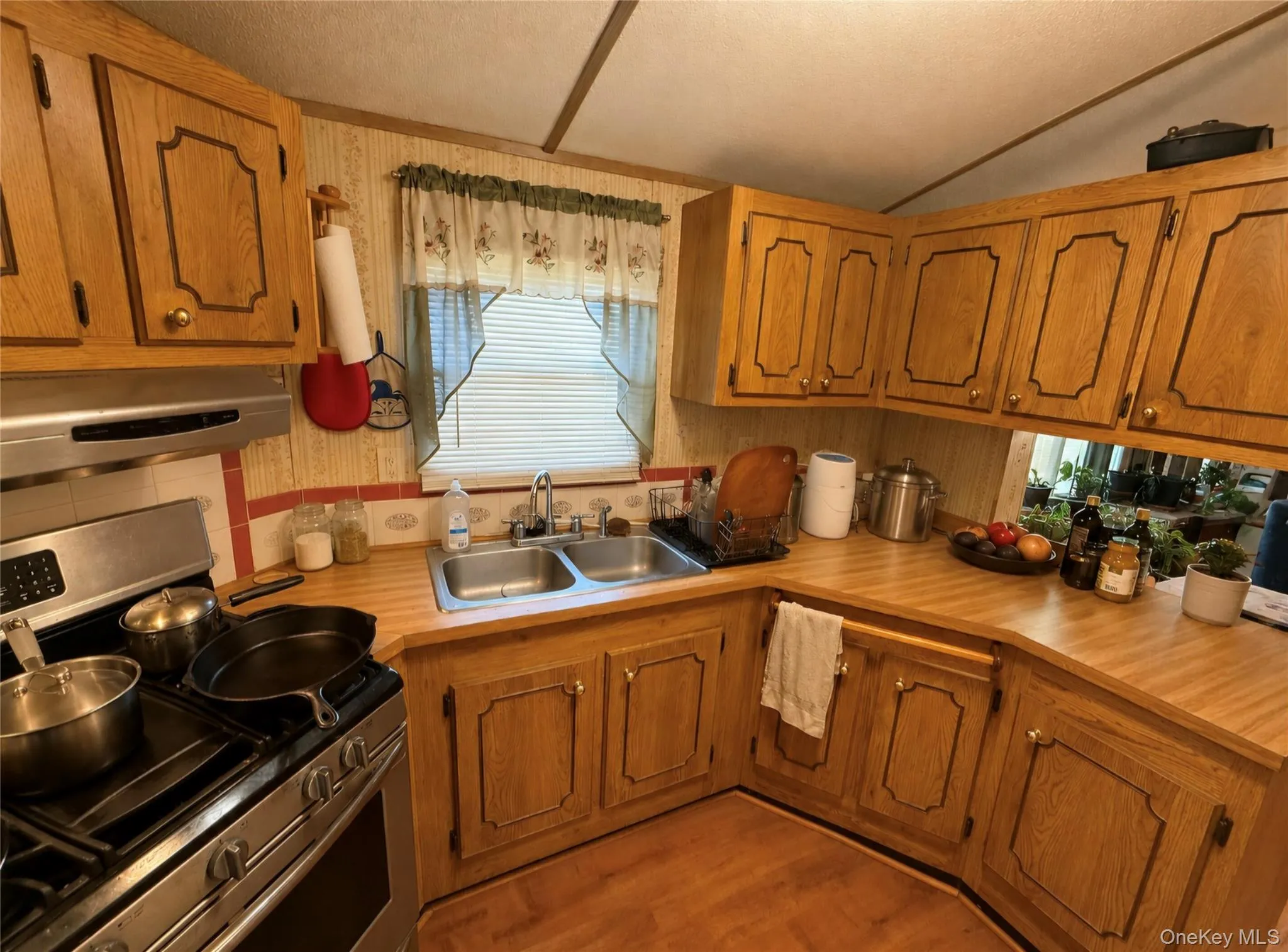 18 Square Hill Road, New Windsor, NY, 2 Bedrooms Bedrooms, 5 Rooms Rooms,2 BathroomsBathrooms,Residential,For Rent,Square Hill,0,1022109 18 Square Hill Road, New Windsor, NY, 2 Bedrooms Bedrooms, 5 Rooms Rooms,2 BathroomsBathrooms,Residential,For Rent,Square Hill,0,1022109