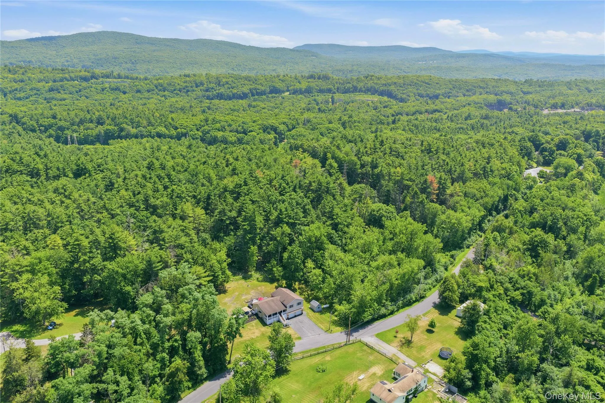 588 Linderman Avenue Extension, Ulster, NY, 3 Bedrooms Bedrooms, 6 Rooms Rooms,2 BathroomsBathrooms,Residential,For Rent,Linderman Avenue,0,1022113 588 Linderman Avenue Extension, Ulster, NY, 3 Bedrooms Bedrooms, 6 Rooms Rooms,2 BathroomsBathrooms,Residential,For Rent,Linderman Avenue,0,1022113