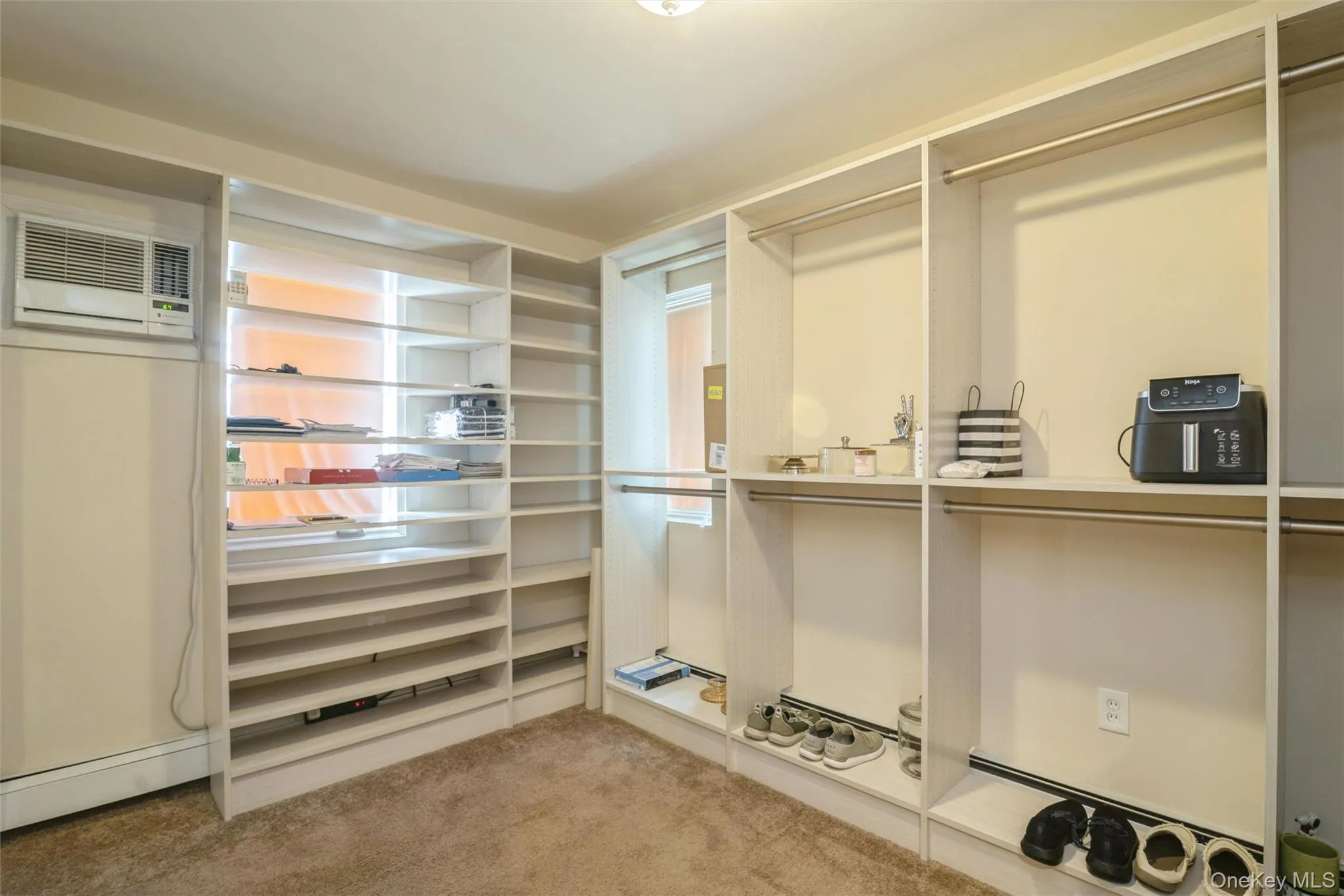 45 Abbot Lane, Oyster Bay, NY, 4 Bedrooms Bedrooms, 7 Rooms Rooms,2 BathroomsBathrooms,Residential,For Rent,Abbot,0,1022118 45 Abbot Lane, Oyster Bay, NY, 4 Bedrooms Bedrooms, 7 Rooms Rooms,2 BathroomsBathrooms,Residential,For Rent,Abbot,0,1022118