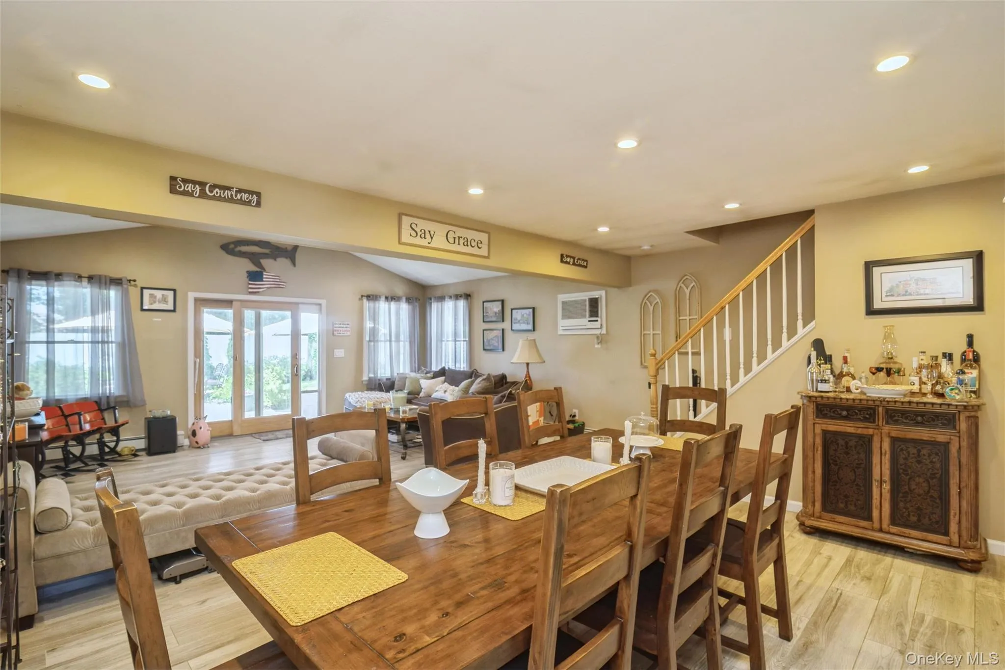 45 Abbot Lane, Oyster Bay, NY, 4 Bedrooms Bedrooms, 7 Rooms Rooms,2 BathroomsBathrooms,Residential,For Rent,Abbot,0,1022118 45 Abbot Lane, Oyster Bay, NY, 4 Bedrooms Bedrooms, 7 Rooms Rooms,2 BathroomsBathrooms,Residential,For Rent,Abbot,0,1022118