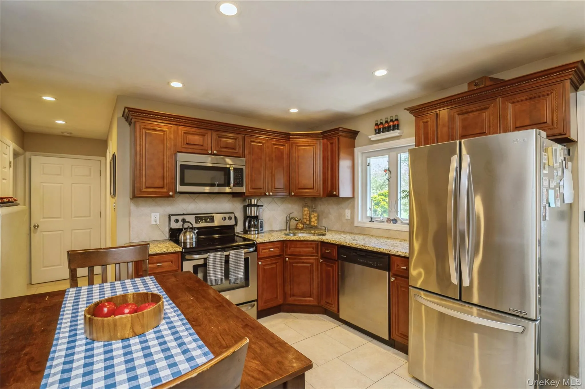 45 Abbot Lane, Oyster Bay, NY, 4 Bedrooms Bedrooms, 7 Rooms Rooms,2 BathroomsBathrooms,Residential,For Rent,Abbot,0,1022118 45 Abbot Lane, Oyster Bay, NY, 4 Bedrooms Bedrooms, 7 Rooms Rooms,2 BathroomsBathrooms,Residential,For Rent,Abbot,0,1022118