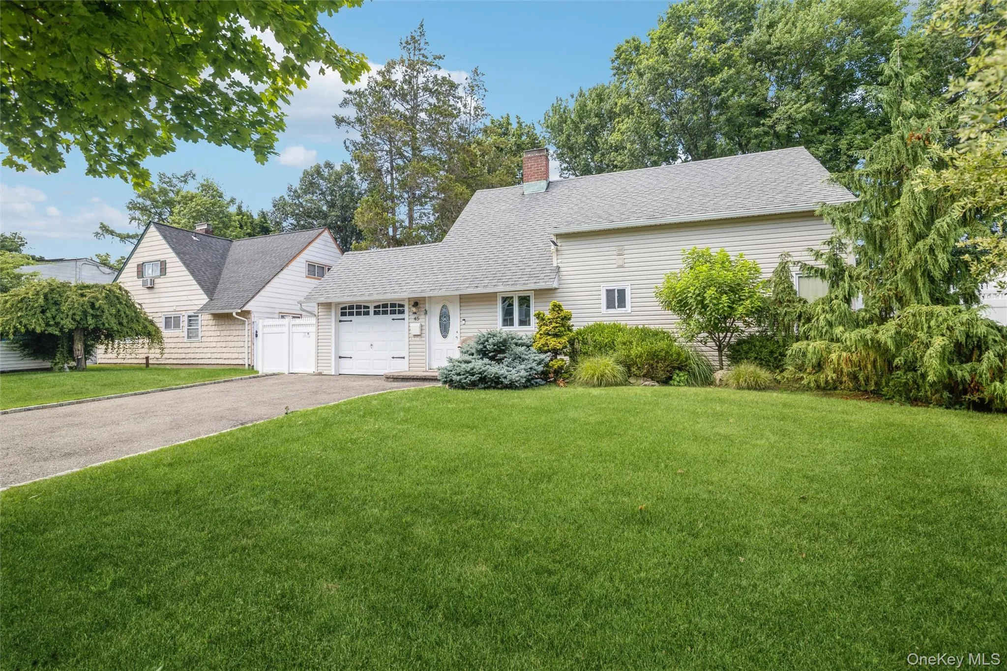 45 Abbot Lane, Oyster Bay, NY, 4 Bedrooms Bedrooms, 7 Rooms Rooms,2 BathroomsBathrooms,Residential,For Rent,Abbot,0,1022118 45 Abbot Lane, Oyster Bay, NY, 4 Bedrooms Bedrooms, 7 Rooms Rooms,2 BathroomsBathrooms,Residential,For Rent,Abbot,0,1022118