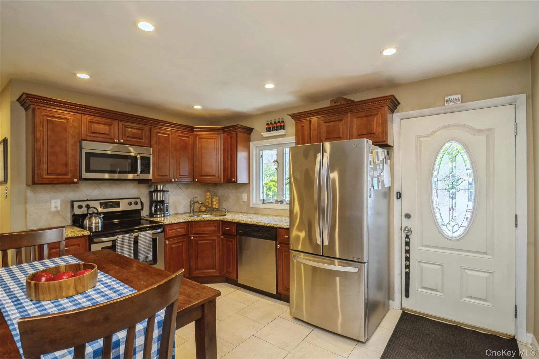 45 Abbot Lane, Oyster Bay, NY, 4 Bedrooms Bedrooms, 7 Rooms Rooms,2 BathroomsBathrooms,Residential,For Rent,Abbot,0,1022118 45 Abbot Lane, Oyster Bay, NY, 4 Bedrooms Bedrooms, 7 Rooms Rooms,2 BathroomsBathrooms,Residential,For Rent,Abbot,0,1022118