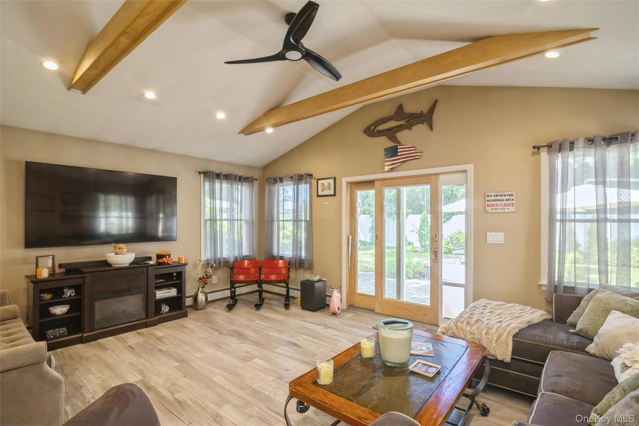 45 Abbot Lane, Oyster Bay, NY, 4 Bedrooms Bedrooms, 7 Rooms Rooms,2 BathroomsBathrooms,Residential,For Rent,Abbot,0,1022118 45 Abbot Lane, Oyster Bay, NY, 4 Bedrooms Bedrooms, 7 Rooms Rooms,2 BathroomsBathrooms,Residential,For Rent,Abbot,0,1022118