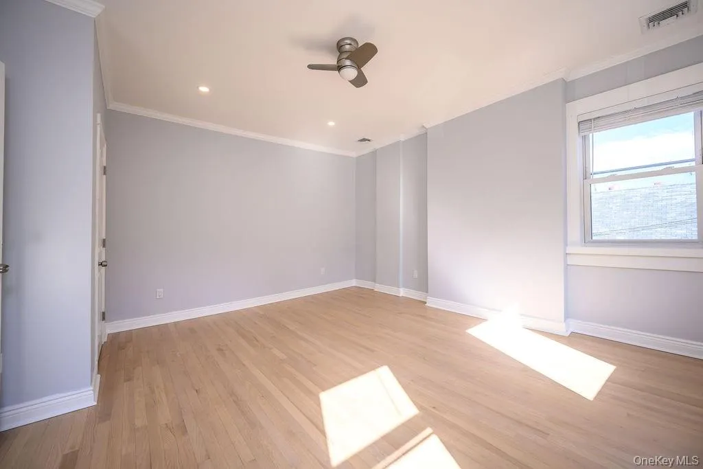 100 Main Street, Greenburgh, NY, 2 Bedrooms Bedrooms, 6 Rooms Rooms,2 BathroomsBathrooms,Residential Lease,For Rent,Main,0,1022120 100 Main Street, Greenburgh, NY, 2 Bedrooms Bedrooms, 6 Rooms Rooms,2 BathroomsBathrooms,Residential Lease,For Rent,Main,0,1022120