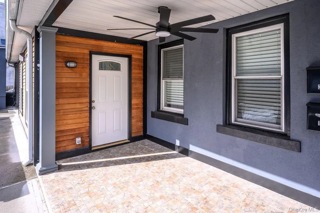 100 Main Street, Greenburgh, NY, 2 Bedrooms Bedrooms, 6 Rooms Rooms,2 BathroomsBathrooms,Residential Lease,For Rent,Main,0,1022120 100 Main Street, Greenburgh, NY, 2 Bedrooms Bedrooms, 6 Rooms Rooms,2 BathroomsBathrooms,Residential Lease,For Rent,Main,0,1022120