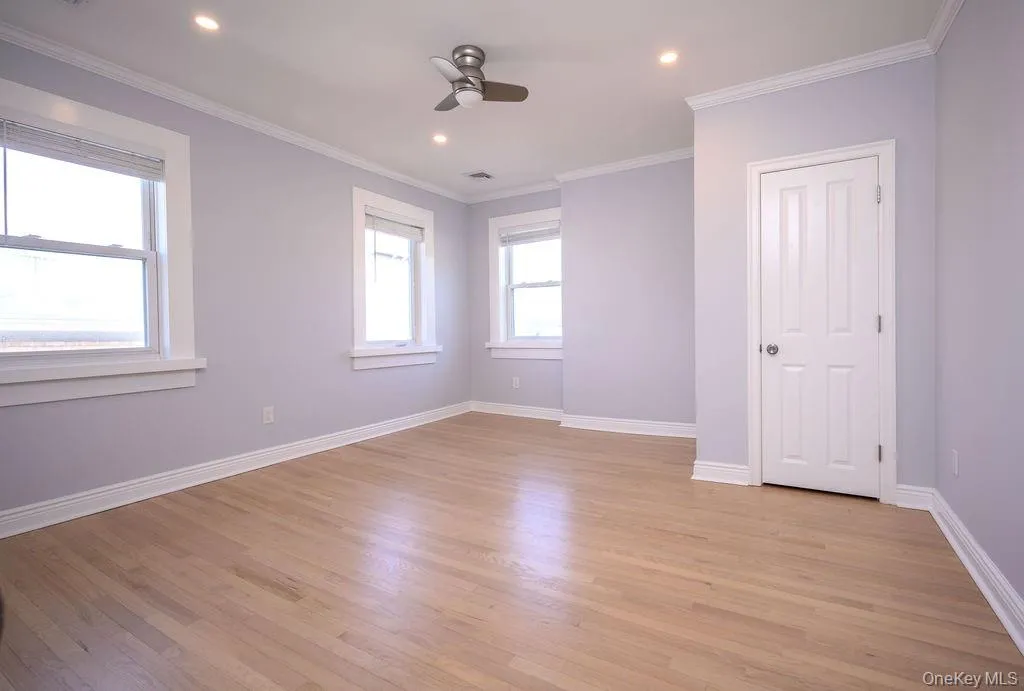 100 Main Street, Greenburgh, NY, 2 Bedrooms Bedrooms, 6 Rooms Rooms,2 BathroomsBathrooms,Residential Lease,For Rent,Main,0,1022120 100 Main Street, Greenburgh, NY, 2 Bedrooms Bedrooms, 6 Rooms Rooms,2 BathroomsBathrooms,Residential Lease,For Rent,Main,0,1022120