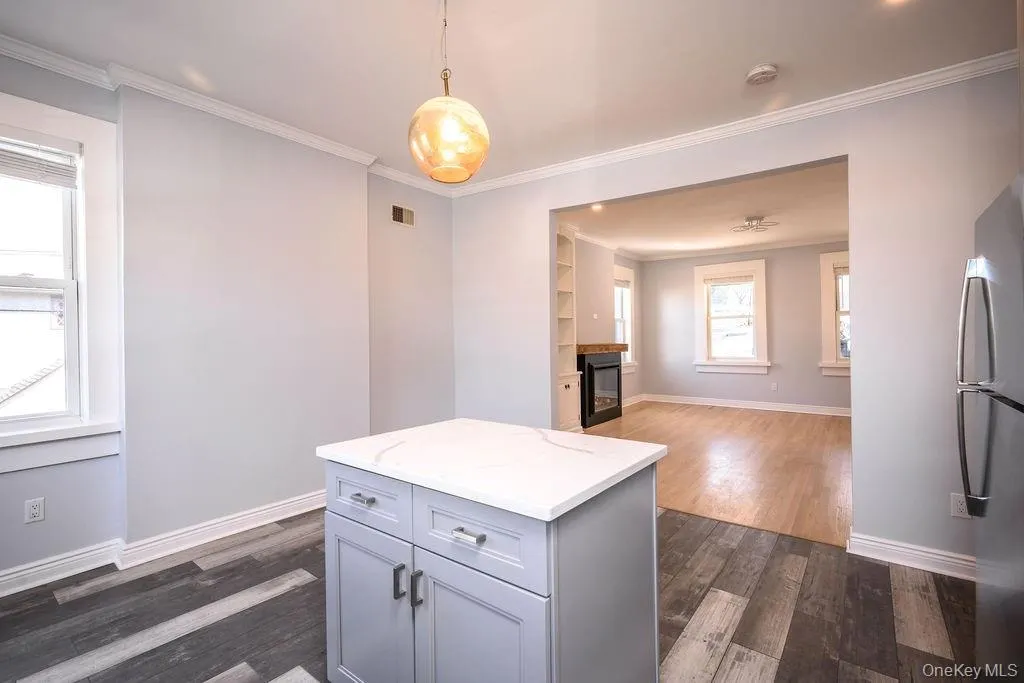100 Main Street, Greenburgh, NY, 2 Bedrooms Bedrooms, 6 Rooms Rooms,2 BathroomsBathrooms,Residential Lease,For Rent,Main,0,1022120 100 Main Street, Greenburgh, NY, 2 Bedrooms Bedrooms, 6 Rooms Rooms,2 BathroomsBathrooms,Residential Lease,For Rent,Main,0,1022120