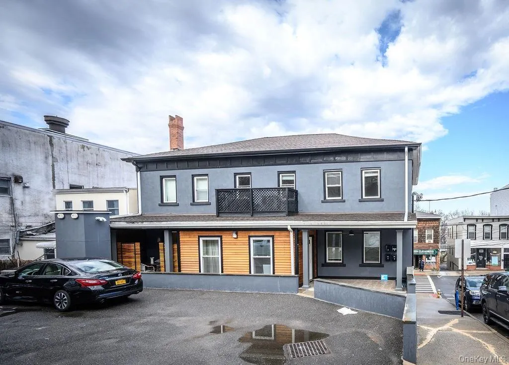 100 Main Street, Greenburgh, NY, 2 Bedrooms Bedrooms, 6 Rooms Rooms,2 BathroomsBathrooms,Residential Lease,For Rent,Main,0,1022120 100 Main Street, Greenburgh, NY, 2 Bedrooms Bedrooms, 6 Rooms Rooms,2 BathroomsBathrooms,Residential Lease,For Rent,Main,0,1022120