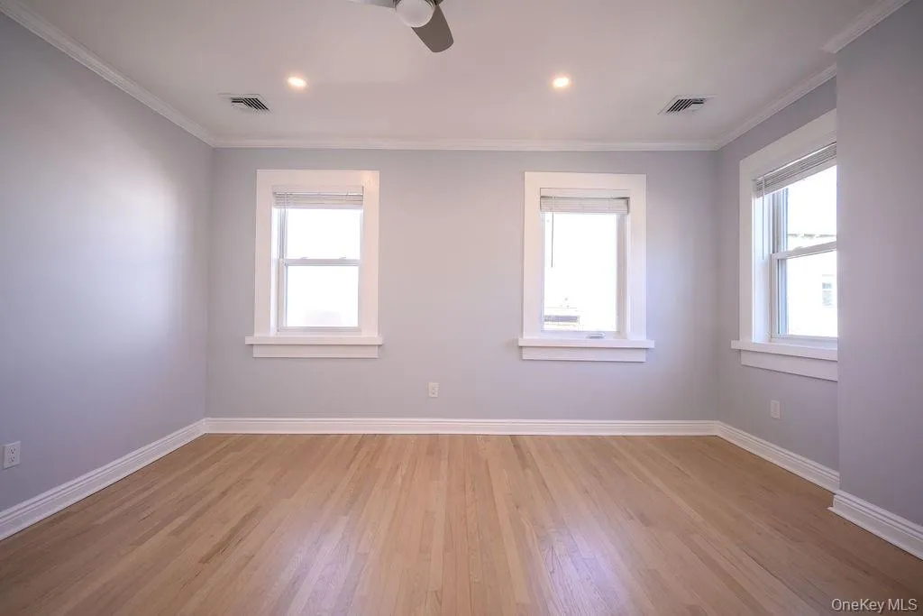 100 Main Street, Greenburgh, NY, 2 Bedrooms Bedrooms, 6 Rooms Rooms,2 BathroomsBathrooms,Residential Lease,For Rent,Main,0,1022120 100 Main Street, Greenburgh, NY, 2 Bedrooms Bedrooms, 6 Rooms Rooms,2 BathroomsBathrooms,Residential Lease,For Rent,Main,0,1022120