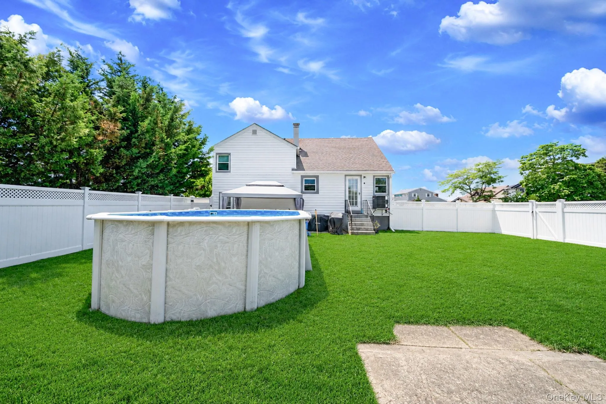 4 Martha Street, Hempstead, NY, 3 Bedrooms Bedrooms, 6 Rooms Rooms,1 BathroomBathrooms,Residential,For Rent,Martha,0,1022122 4 Martha Street, Hempstead, NY, 3 Bedrooms Bedrooms, 6 Rooms Rooms,1 BathroomBathrooms,Residential,For Rent,Martha,0,1022122
