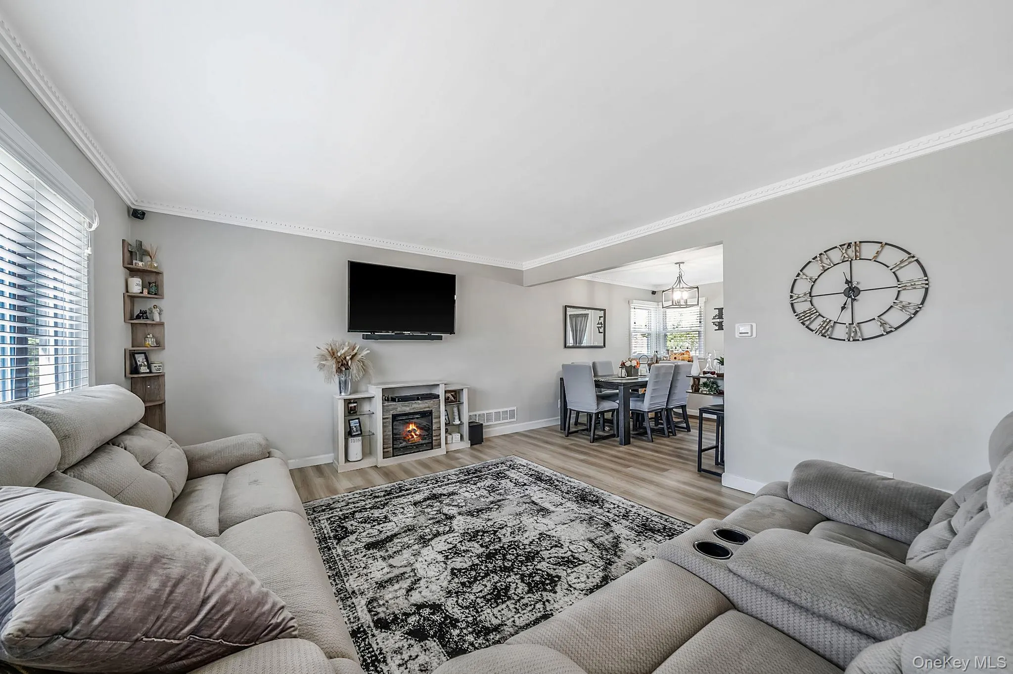 4 Martha Street, Hempstead, NY, 3 Bedrooms Bedrooms, 6 Rooms Rooms,1 BathroomBathrooms,Residential,For Rent,Martha,0,1022122 4 Martha Street, Hempstead, NY, 3 Bedrooms Bedrooms, 6 Rooms Rooms,1 BathroomBathrooms,Residential,For Rent,Martha,0,1022122