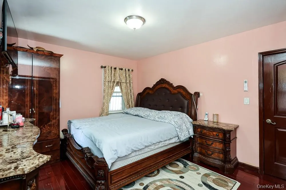 18348 Camden Avenue, New York, NY, 5 Bedrooms Bedrooms, 8 Rooms Rooms,2 BathroomsBathrooms,Residential,For Rent,Camden,0,1022123 18348 Camden Avenue, New York, NY, 5 Bedrooms Bedrooms, 8 Rooms Rooms,2 BathroomsBathrooms,Residential,For Rent,Camden,0,1022123