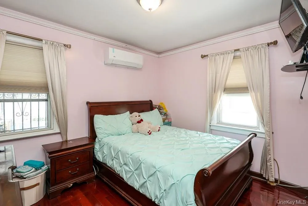 18348 Camden Avenue, New York, NY, 5 Bedrooms Bedrooms, 8 Rooms Rooms,2 BathroomsBathrooms,Residential,For Rent,Camden,0,1022123 18348 Camden Avenue, New York, NY, 5 Bedrooms Bedrooms, 8 Rooms Rooms,2 BathroomsBathrooms,Residential,For Rent,Camden,0,1022123