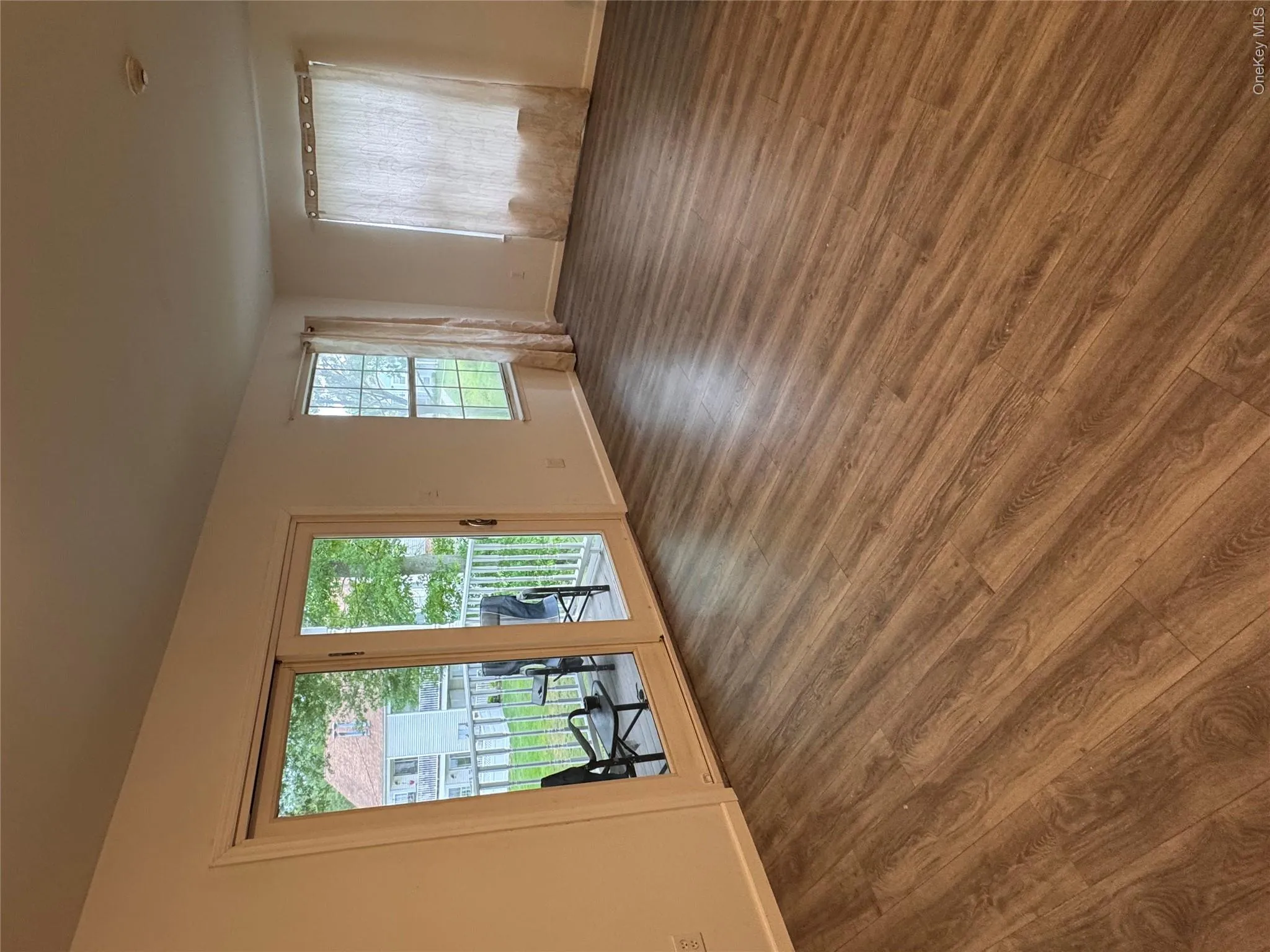 99 Fairview Circle, Brookhaven, NY, 2 Bedrooms Bedrooms, 5 Rooms Rooms,1 BathroomBathrooms,Residential,For Rent,Fairview,0,1022126 99 Fairview Circle, Brookhaven, NY, 2 Bedrooms Bedrooms, 5 Rooms Rooms,1 BathroomBathrooms,Residential,For Rent,Fairview,0,1022126