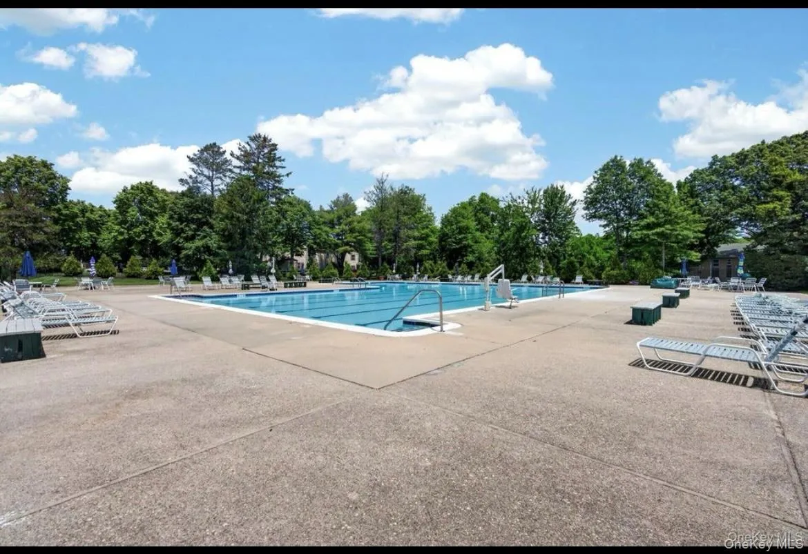 99 Fairview Circle, Brookhaven, NY, 2 Bedrooms Bedrooms, 5 Rooms Rooms,1 BathroomBathrooms,Residential,For Rent,Fairview,0,1022126 99 Fairview Circle, Brookhaven, NY, 2 Bedrooms Bedrooms, 5 Rooms Rooms,1 BathroomBathrooms,Residential,For Rent,Fairview,0,1022126