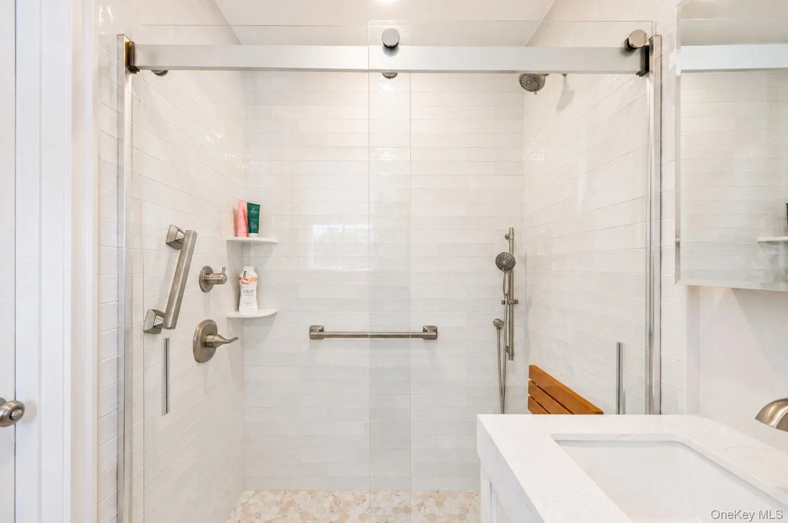 57 Blanche Street, Oyster Bay, NY, 3 Bedrooms Bedrooms, 8 Rooms Rooms,3 BathroomsBathrooms,Residential,For Rent,Blanche,0,1022129 57 Blanche Street, Oyster Bay, NY, 3 Bedrooms Bedrooms, 8 Rooms Rooms,3 BathroomsBathrooms,Residential,For Rent,Blanche,0,1022129