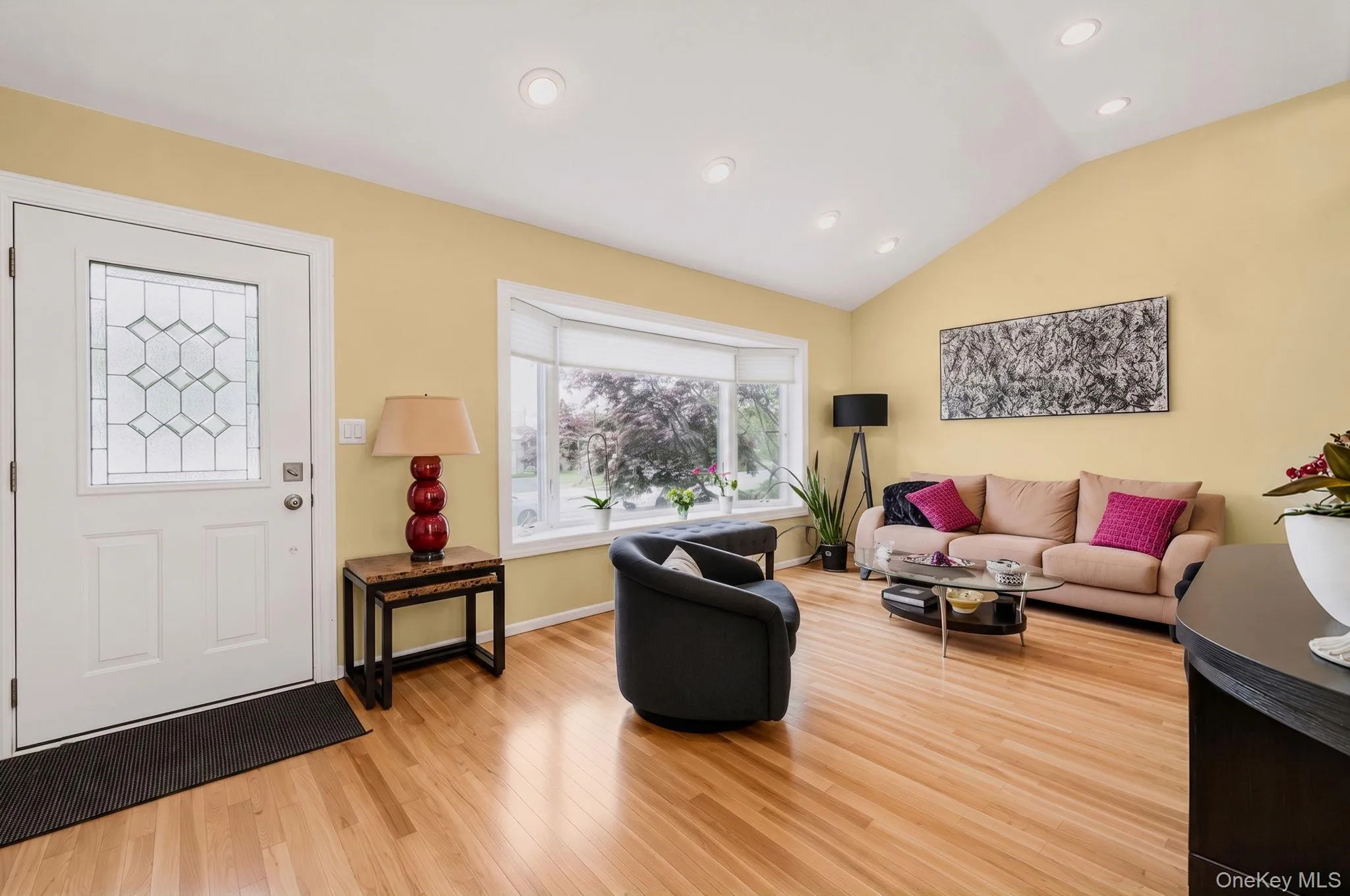 57 Blanche Street, Oyster Bay, NY, 3 Bedrooms Bedrooms, 8 Rooms Rooms,3 BathroomsBathrooms,Residential,For Rent,Blanche,0,1022129 57 Blanche Street, Oyster Bay, NY, 3 Bedrooms Bedrooms, 8 Rooms Rooms,3 BathroomsBathrooms,Residential,For Rent,Blanche,0,1022129