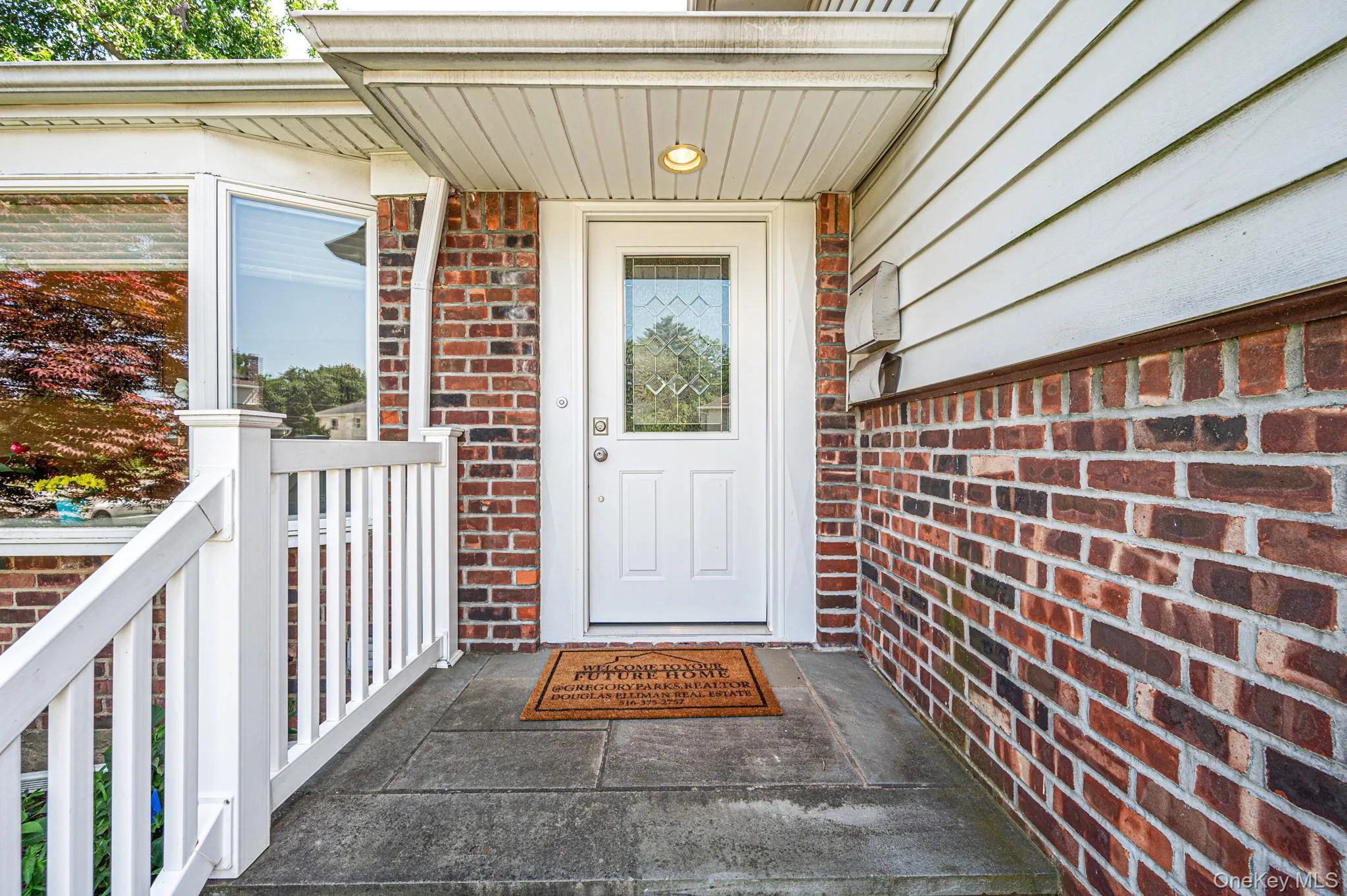 57 Blanche Street, Oyster Bay, NY, 3 Bedrooms Bedrooms, 8 Rooms Rooms,3 BathroomsBathrooms,Residential,For Rent,Blanche,0,1022129 57 Blanche Street, Oyster Bay, NY, 3 Bedrooms Bedrooms, 8 Rooms Rooms,3 BathroomsBathrooms,Residential,For Rent,Blanche,0,1022129