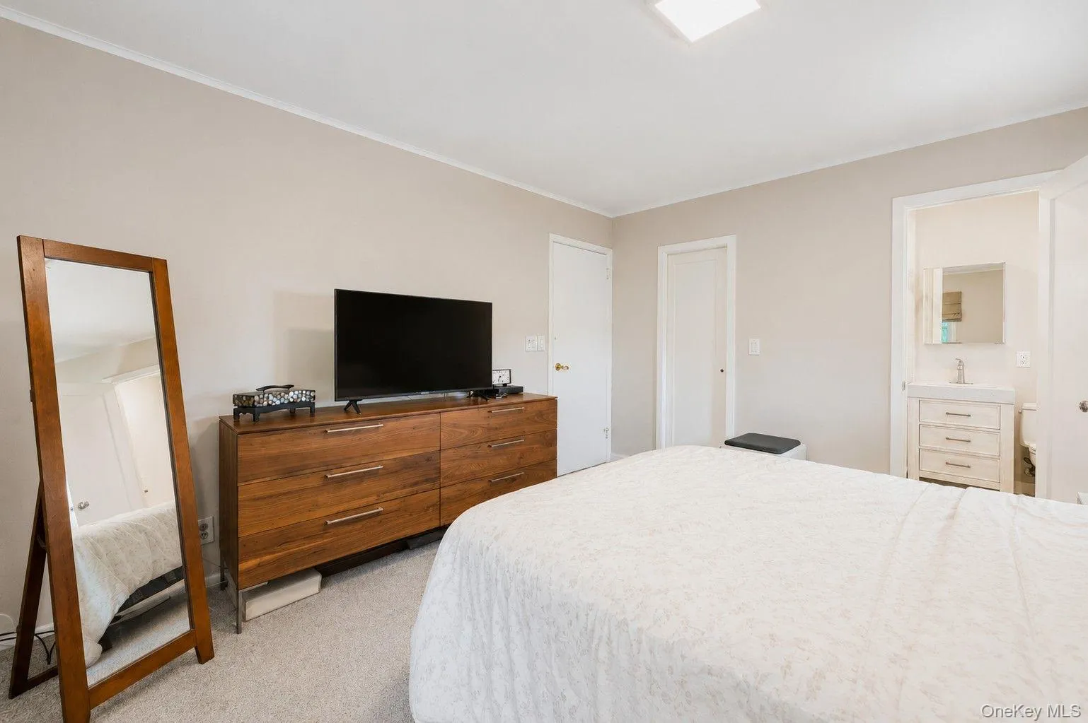 57 Blanche Street, Oyster Bay, NY, 3 Bedrooms Bedrooms, 8 Rooms Rooms,3 BathroomsBathrooms,Residential,For Rent,Blanche,0,1022129 57 Blanche Street, Oyster Bay, NY, 3 Bedrooms Bedrooms, 8 Rooms Rooms,3 BathroomsBathrooms,Residential,For Rent,Blanche,0,1022129