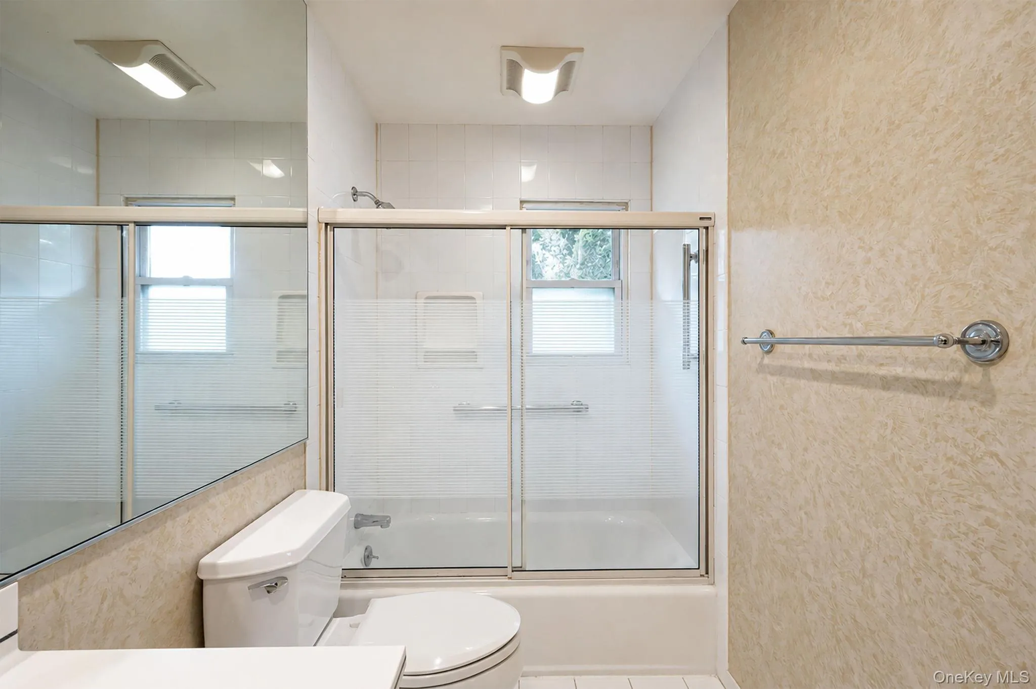 57 Blanche Street, Oyster Bay, NY, 3 Bedrooms Bedrooms, 8 Rooms Rooms,3 BathroomsBathrooms,Residential,For Rent,Blanche,0,1022129 57 Blanche Street, Oyster Bay, NY, 3 Bedrooms Bedrooms, 8 Rooms Rooms,3 BathroomsBathrooms,Residential,For Rent,Blanche,0,1022129