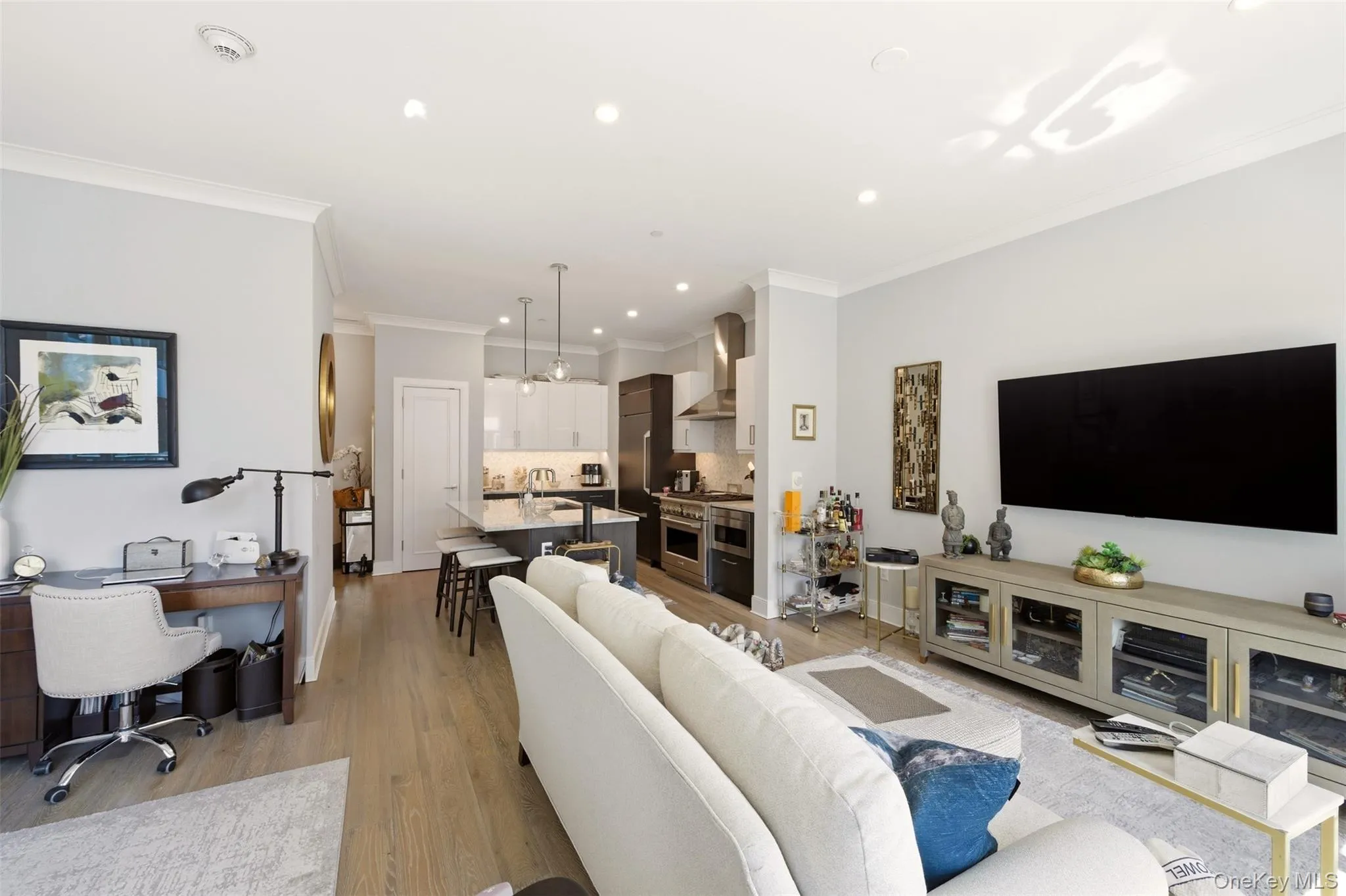 100 Garvies Point Road, Oyster Bay, NY, 1 Bedroom Bedrooms, 3 Rooms Rooms,1 BathroomBathrooms,Residential,For Rent,Garvies Point,0,1022131 100 Garvies Point Road, Oyster Bay, NY, 1 Bedroom Bedrooms, 3 Rooms Rooms,1 BathroomBathrooms,Residential,For Rent,Garvies Point,0,1022131