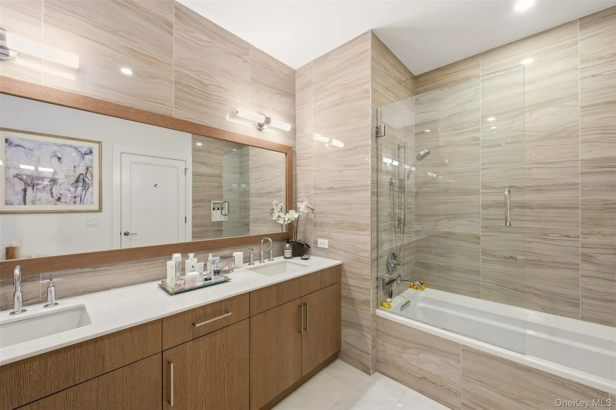 100 Garvies Point Road, Oyster Bay, NY, 1 Bedroom Bedrooms, 3 Rooms Rooms,1 BathroomBathrooms,Residential,For Rent,Garvies Point,0,1022131 100 Garvies Point Road, Oyster Bay, NY, 1 Bedroom Bedrooms, 3 Rooms Rooms,1 BathroomBathrooms,Residential,For Rent,Garvies Point,0,1022131