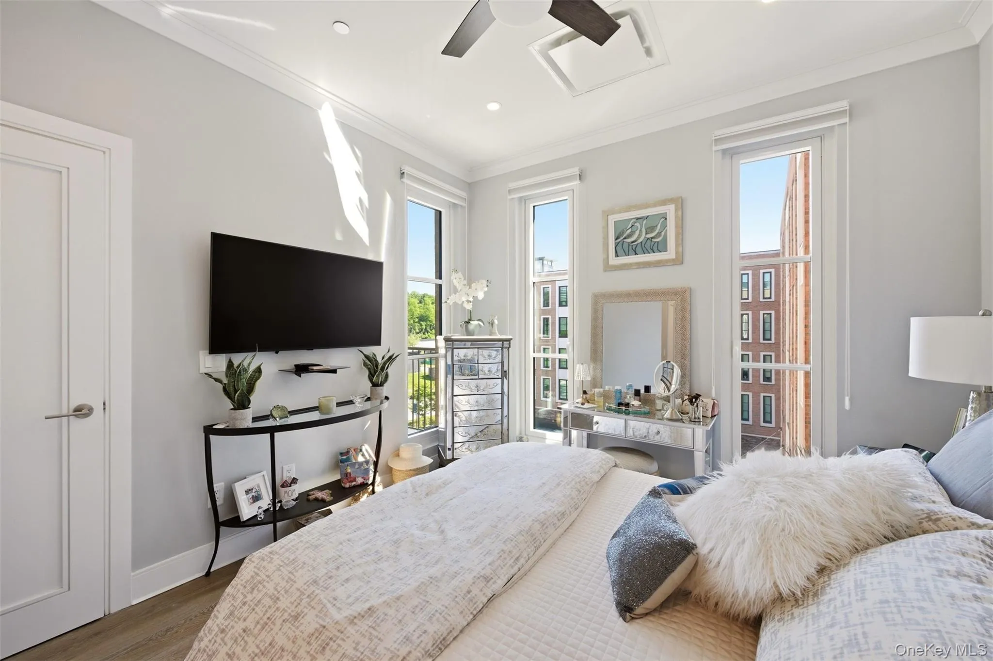 100 Garvies Point Road, Oyster Bay, NY, 1 Bedroom Bedrooms, 3 Rooms Rooms,1 BathroomBathrooms,Residential,For Rent,Garvies Point,0,1022131 100 Garvies Point Road, Oyster Bay, NY, 1 Bedroom Bedrooms, 3 Rooms Rooms,1 BathroomBathrooms,Residential,For Rent,Garvies Point,0,1022131