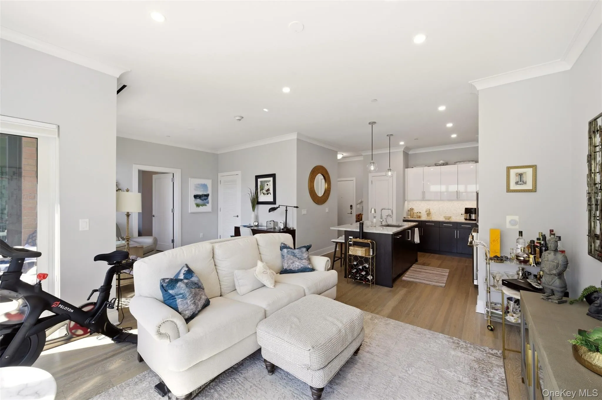 100 Garvies Point Road, Oyster Bay, NY, 1 Bedroom Bedrooms, 3 Rooms Rooms,1 BathroomBathrooms,Residential,For Rent,Garvies Point,0,1022131 100 Garvies Point Road, Oyster Bay, NY, 1 Bedroom Bedrooms, 3 Rooms Rooms,1 BathroomBathrooms,Residential,For Rent,Garvies Point,0,1022131