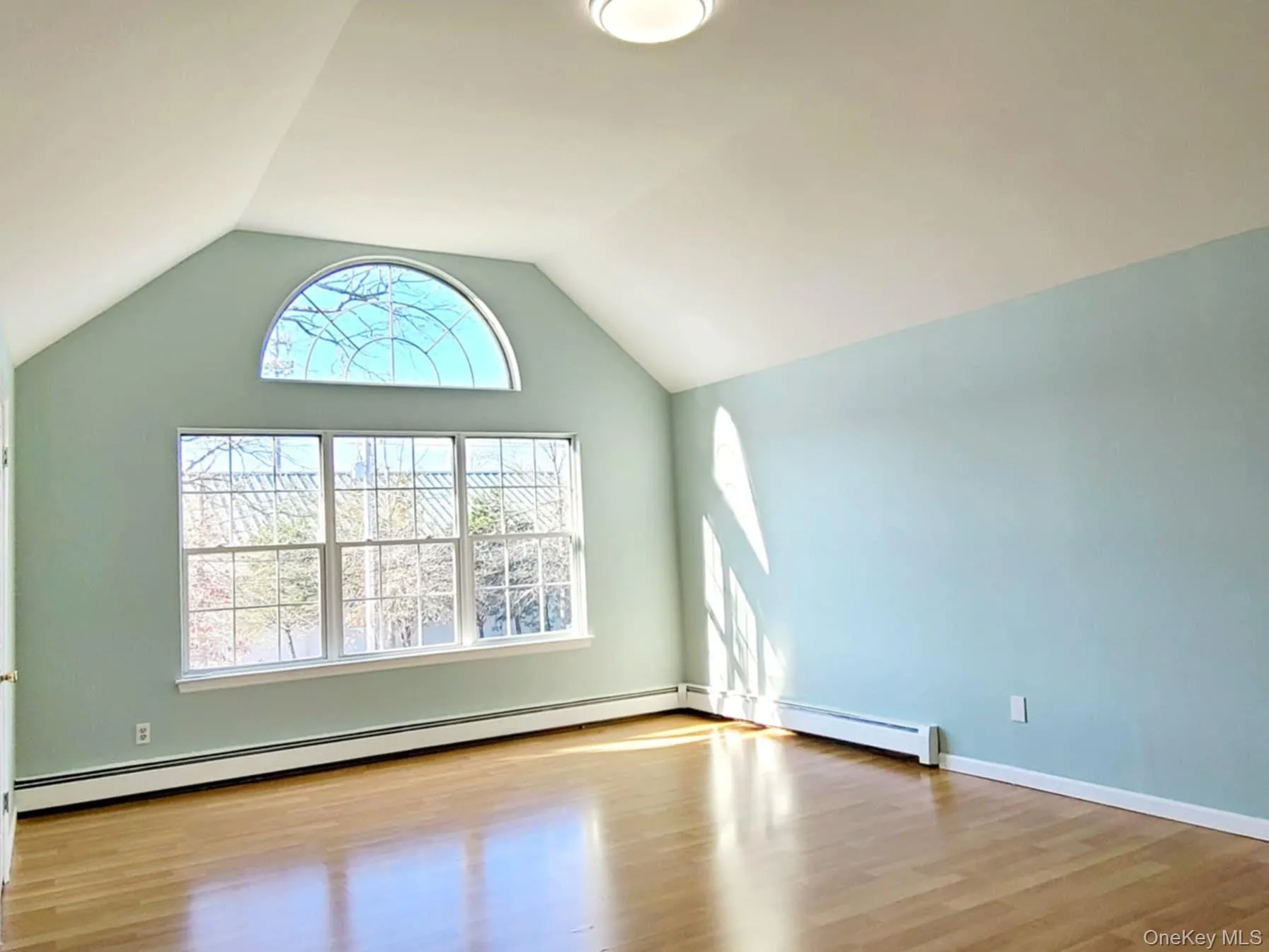 89 Railroad Avenue, Brookhaven, NY, 4 Bedrooms Bedrooms, 10 Rooms Rooms,2 BathroomsBathrooms,Residential,For Rent,Railroad,0,1022133 89 Railroad Avenue, Brookhaven, NY, 4 Bedrooms Bedrooms, 10 Rooms Rooms,2 BathroomsBathrooms,Residential,For Rent,Railroad,0,1022133