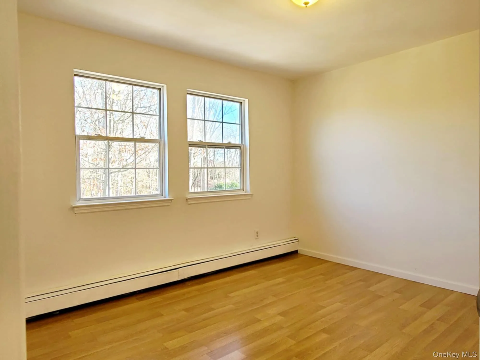 89 Railroad Avenue, Brookhaven, NY, 4 Bedrooms Bedrooms, 10 Rooms Rooms,2 BathroomsBathrooms,Residential,For Rent,Railroad,0,1022133 89 Railroad Avenue, Brookhaven, NY, 4 Bedrooms Bedrooms, 10 Rooms Rooms,2 BathroomsBathrooms,Residential,For Rent,Railroad,0,1022133