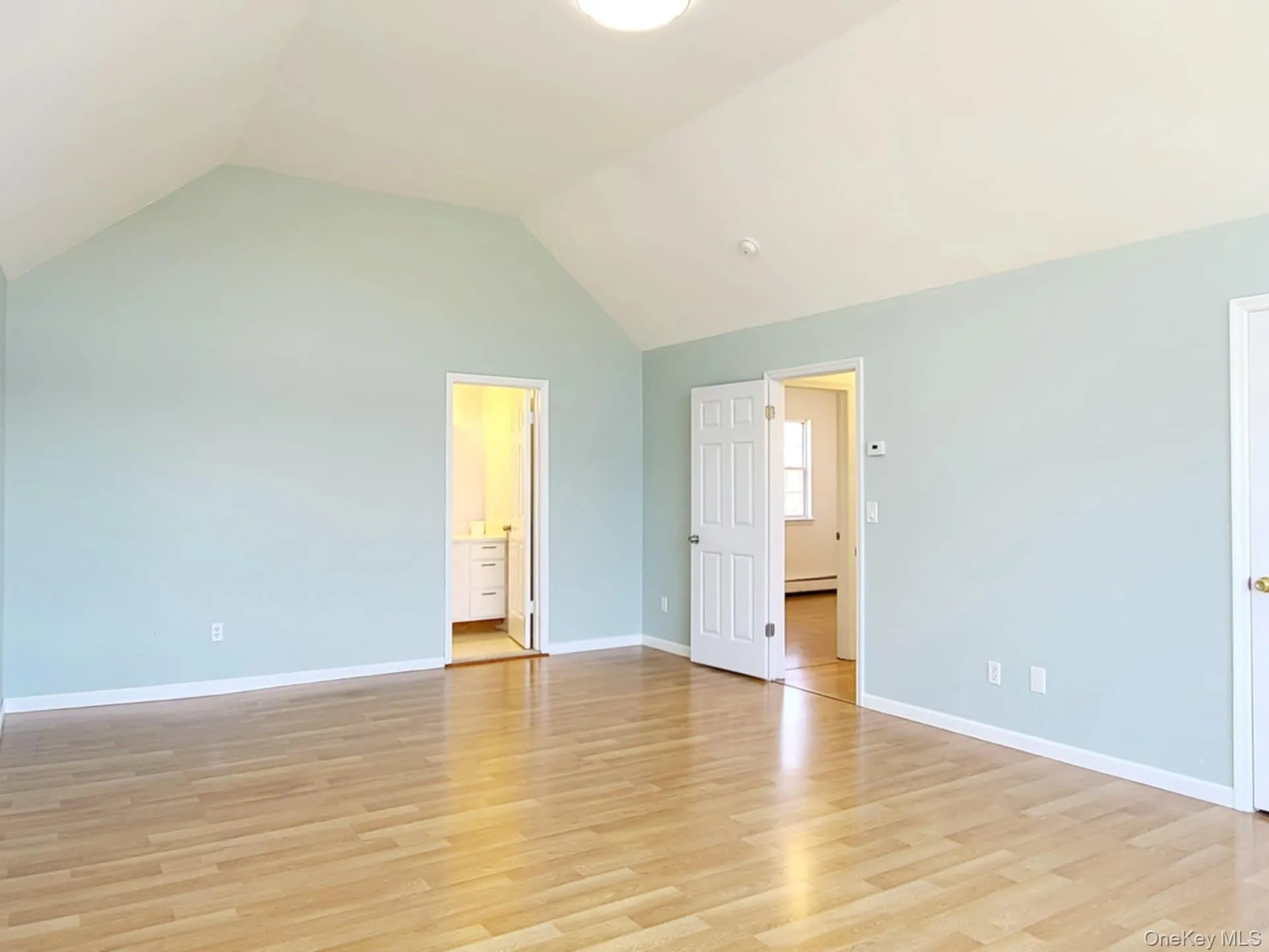 89 Railroad Avenue, Brookhaven, NY, 4 Bedrooms Bedrooms, 10 Rooms Rooms,2 BathroomsBathrooms,Residential,For Rent,Railroad,0,1022133 89 Railroad Avenue, Brookhaven, NY, 4 Bedrooms Bedrooms, 10 Rooms Rooms,2 BathroomsBathrooms,Residential,For Rent,Railroad,0,1022133