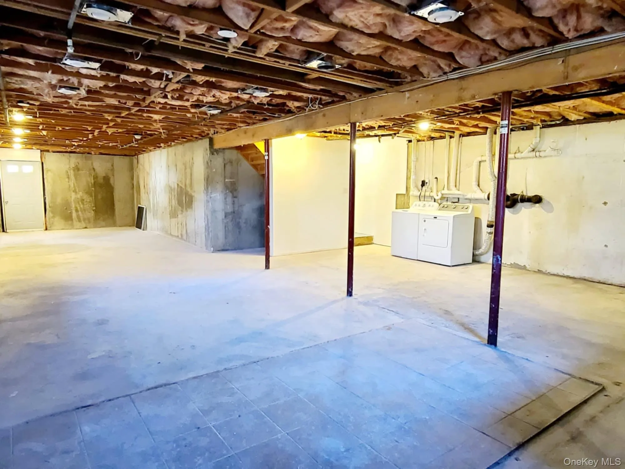 89 Railroad Avenue, Brookhaven, NY, 4 Bedrooms Bedrooms, 10 Rooms Rooms,2 BathroomsBathrooms,Residential,For Rent,Railroad,0,1022133 89 Railroad Avenue, Brookhaven, NY, 4 Bedrooms Bedrooms, 10 Rooms Rooms,2 BathroomsBathrooms,Residential,For Rent,Railroad,0,1022133