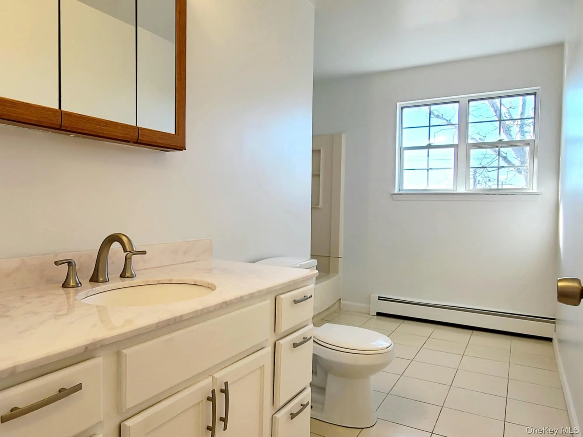 89 Railroad Avenue, Brookhaven, NY, 4 Bedrooms Bedrooms, 10 Rooms Rooms,2 BathroomsBathrooms,Residential,For Rent,Railroad,0,1022133 89 Railroad Avenue, Brookhaven, NY, 4 Bedrooms Bedrooms, 10 Rooms Rooms,2 BathroomsBathrooms,Residential,For Rent,Railroad,0,1022133